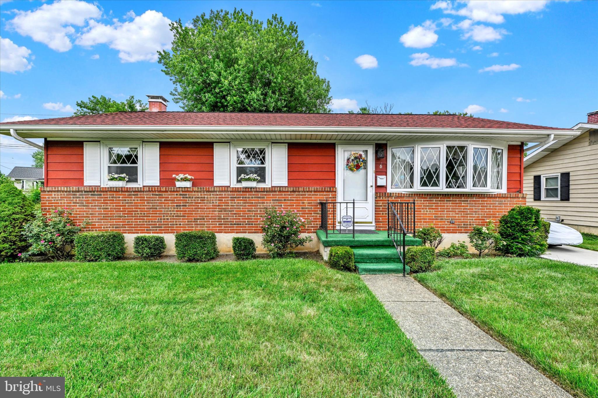 YORKSHIRE - Residential Lease