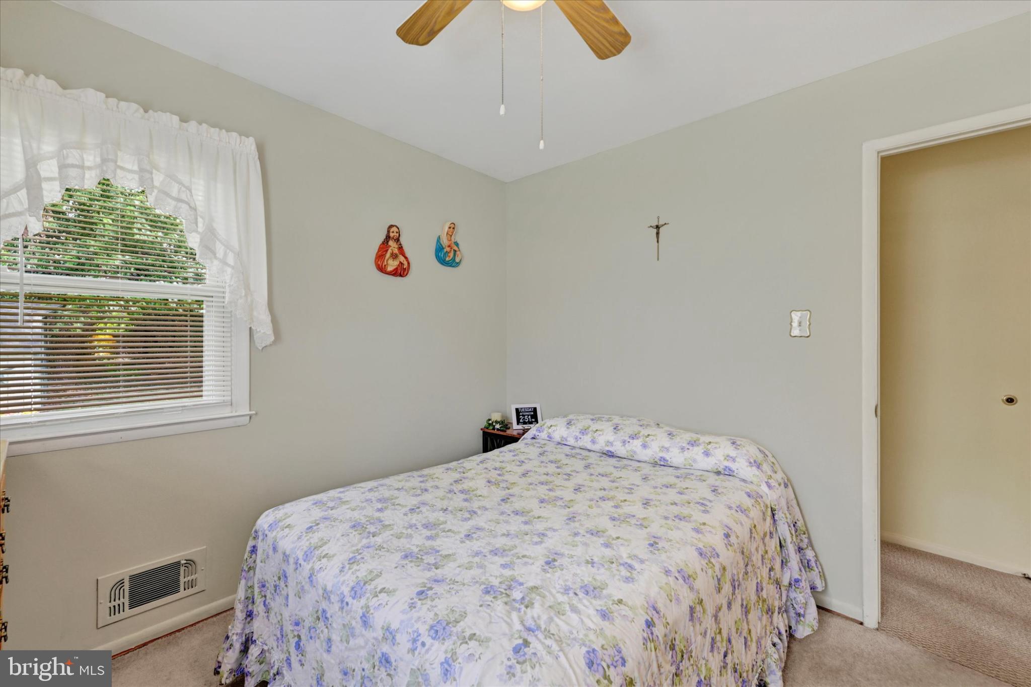 YORKSHIRE - Residential Lease