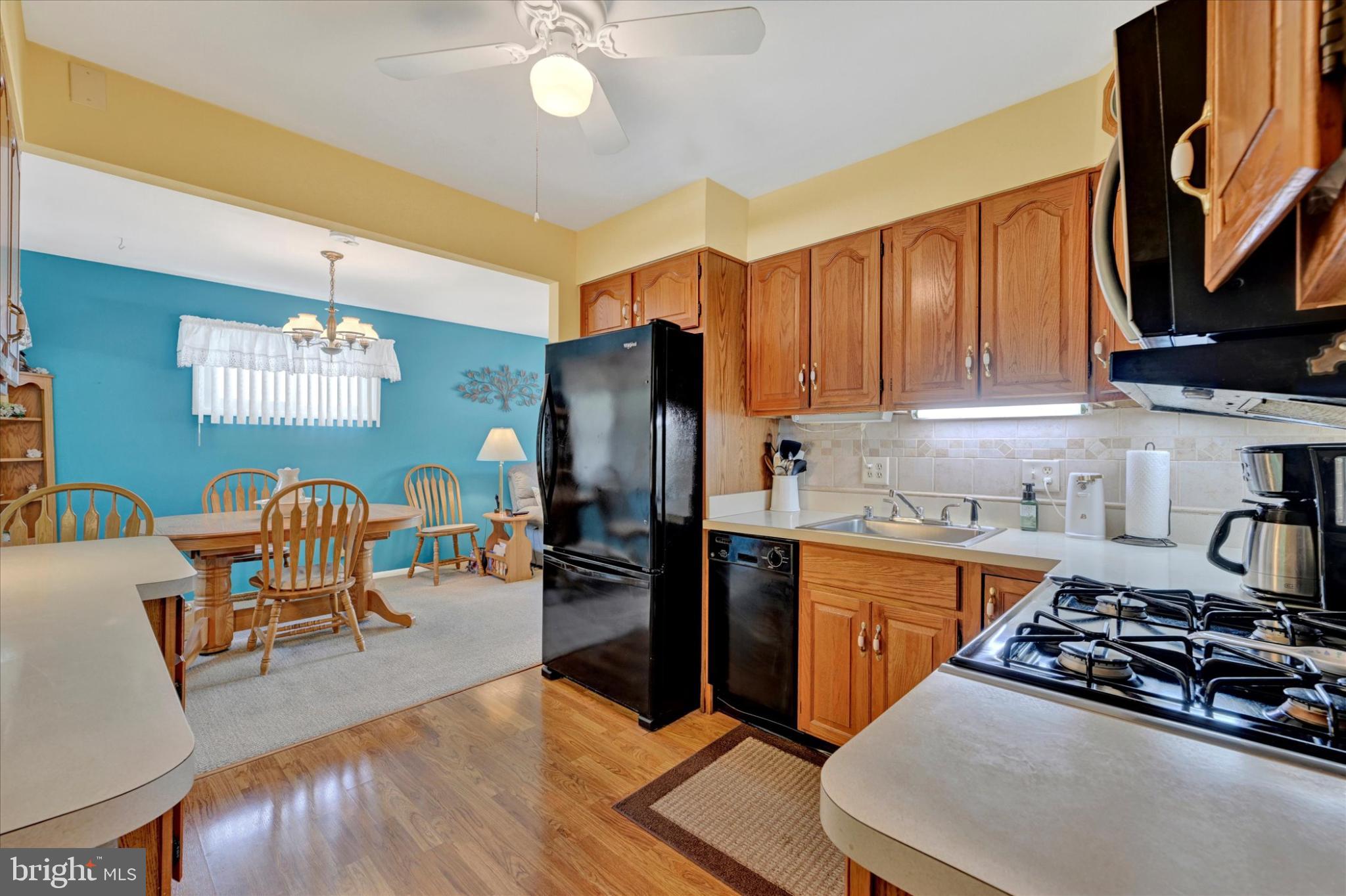 YORKSHIRE - Residential Lease