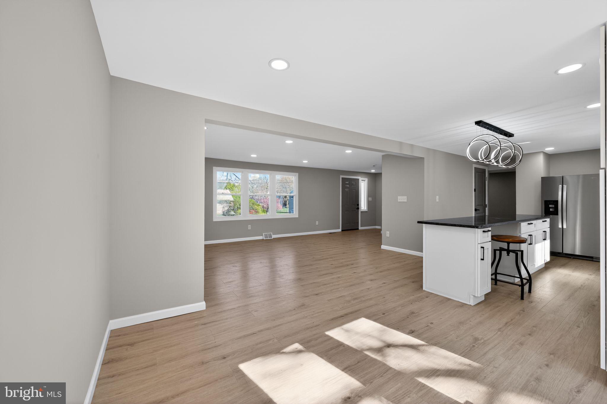 WILLOW MANOR FARMS - Residential