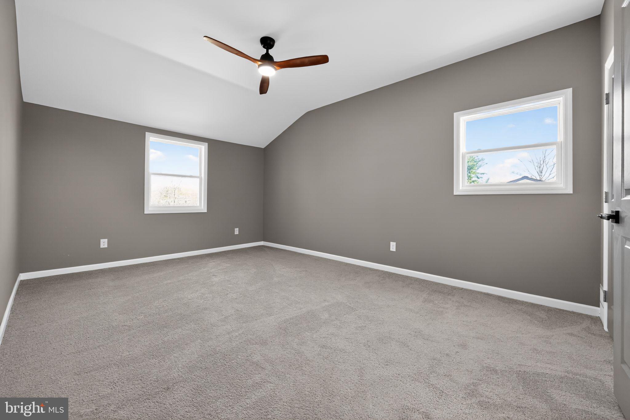 WILLOW MANOR FARMS - Residential