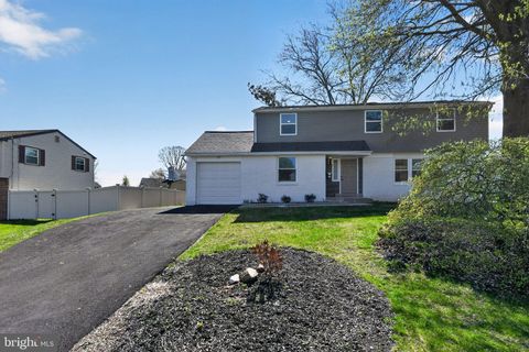 299 KENT ROAD WARMINSTER PA 18974