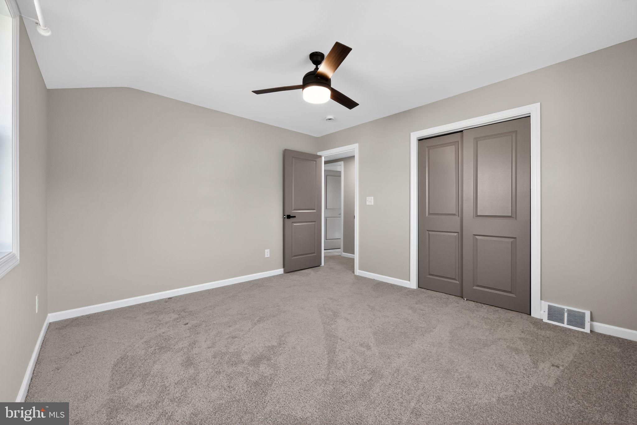 WILLOW MANOR FARMS - Residential