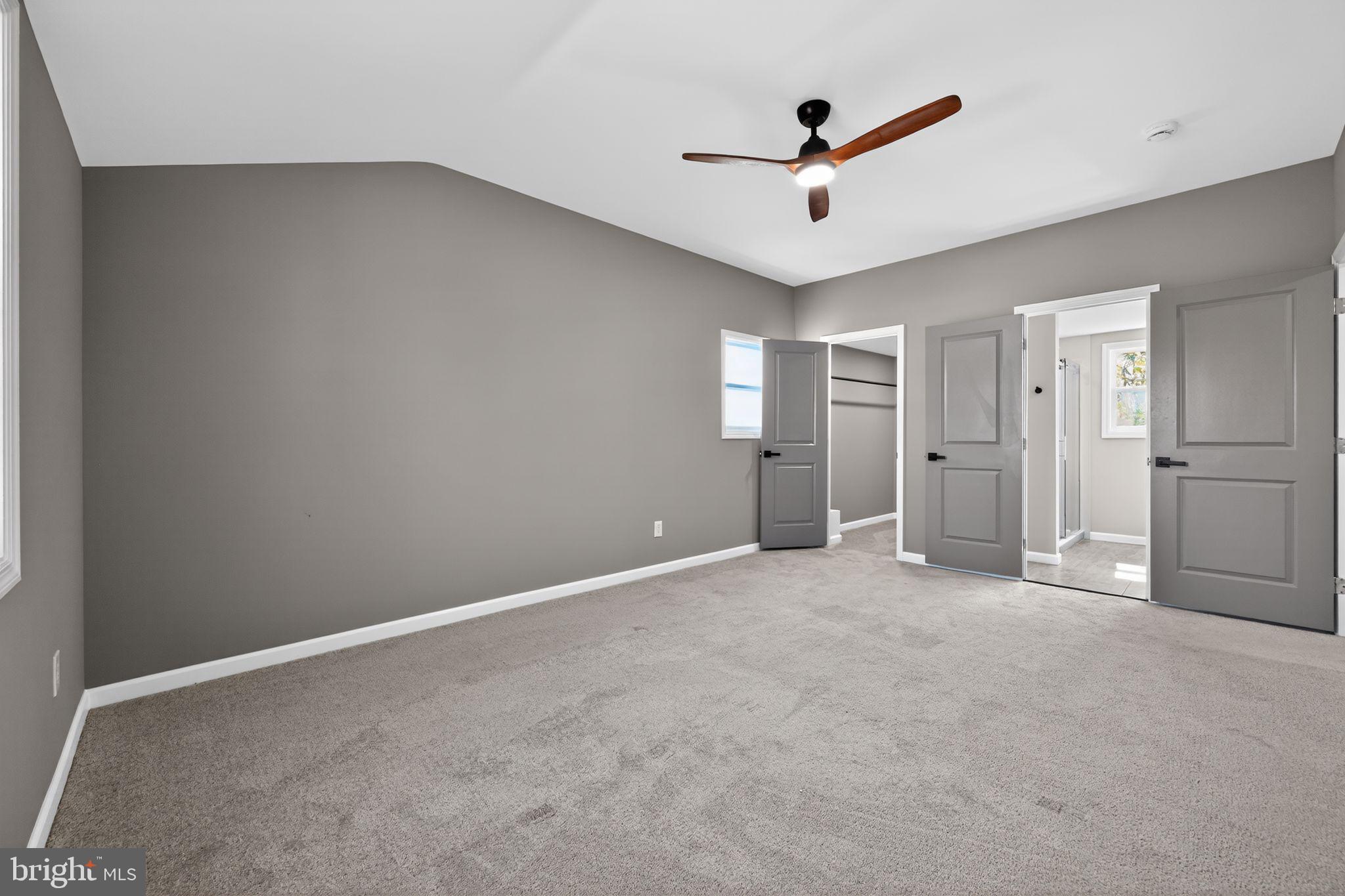 WILLOW MANOR FARMS - Residential