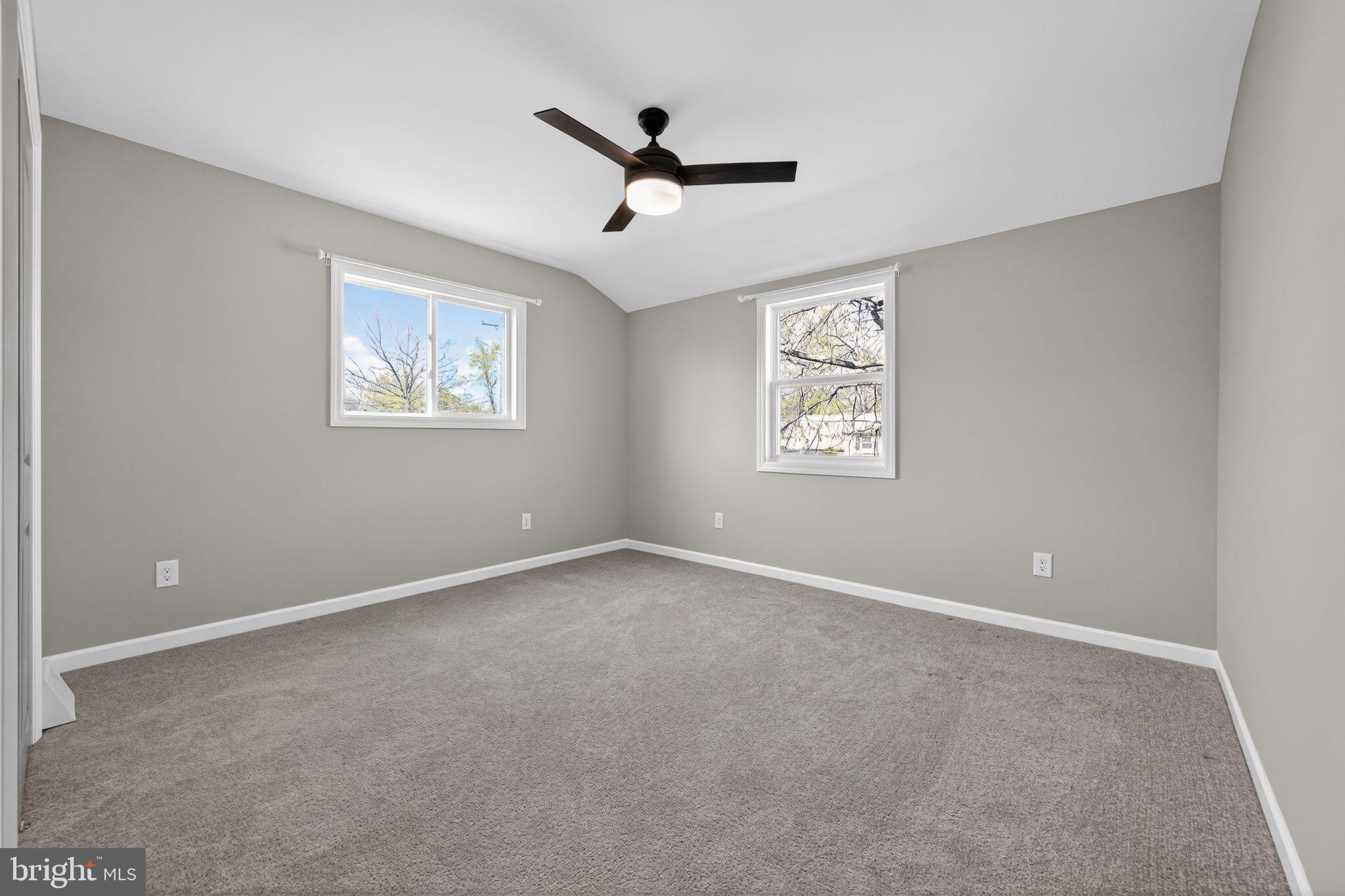 WILLOW MANOR FARMS - Residential