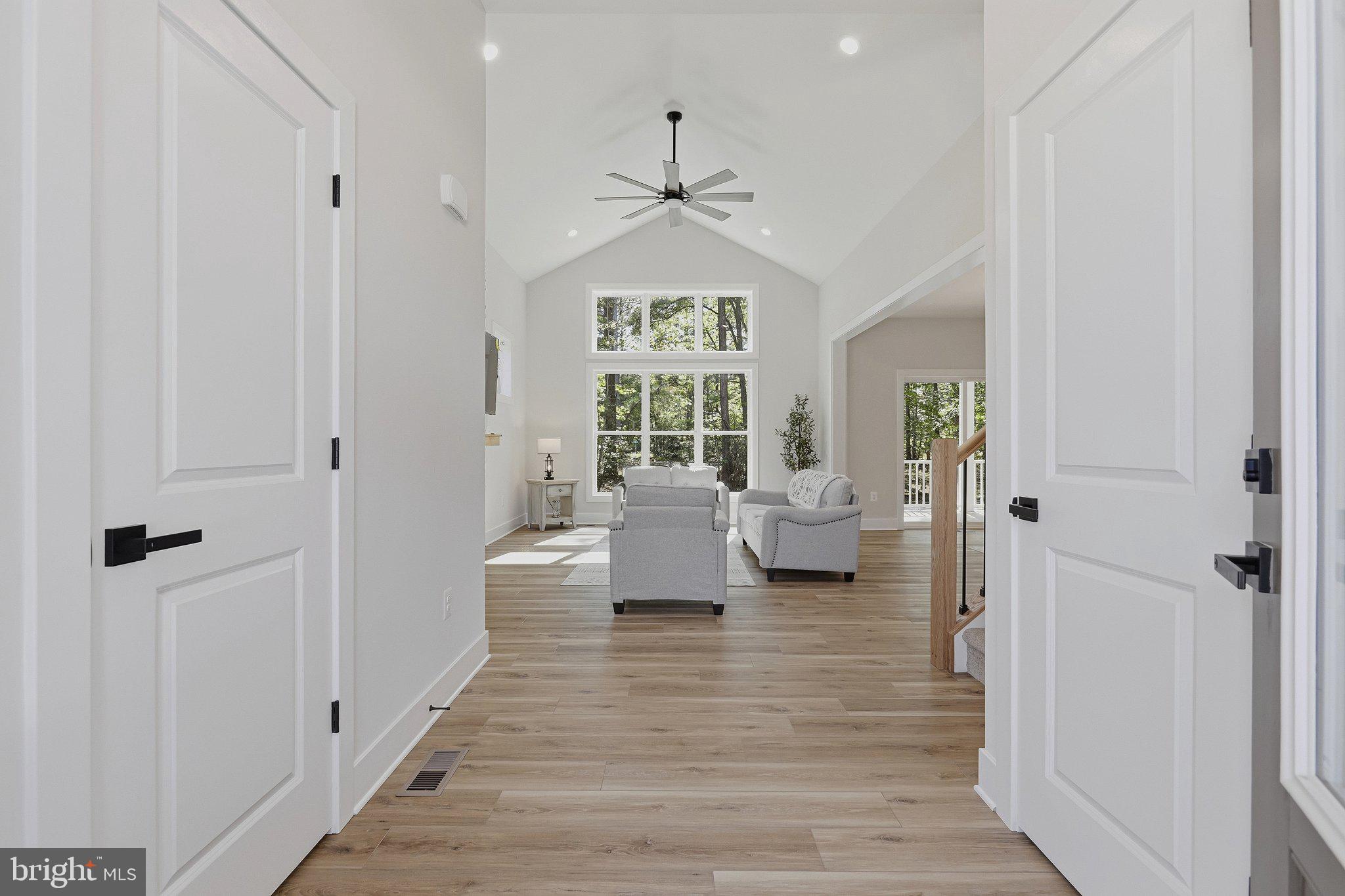 194 SEAGULL COURT