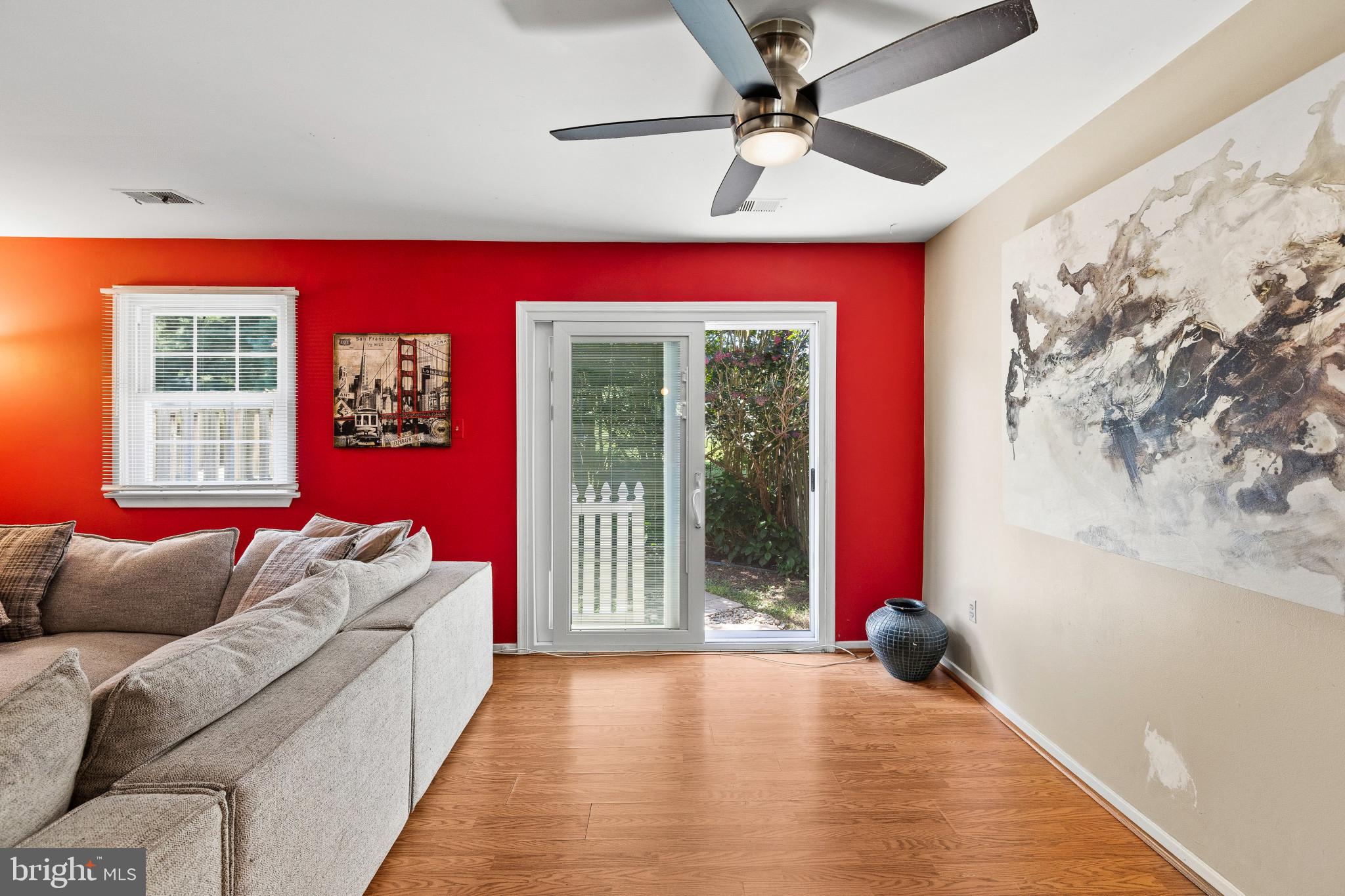 5765 YELLOWROSE COURT