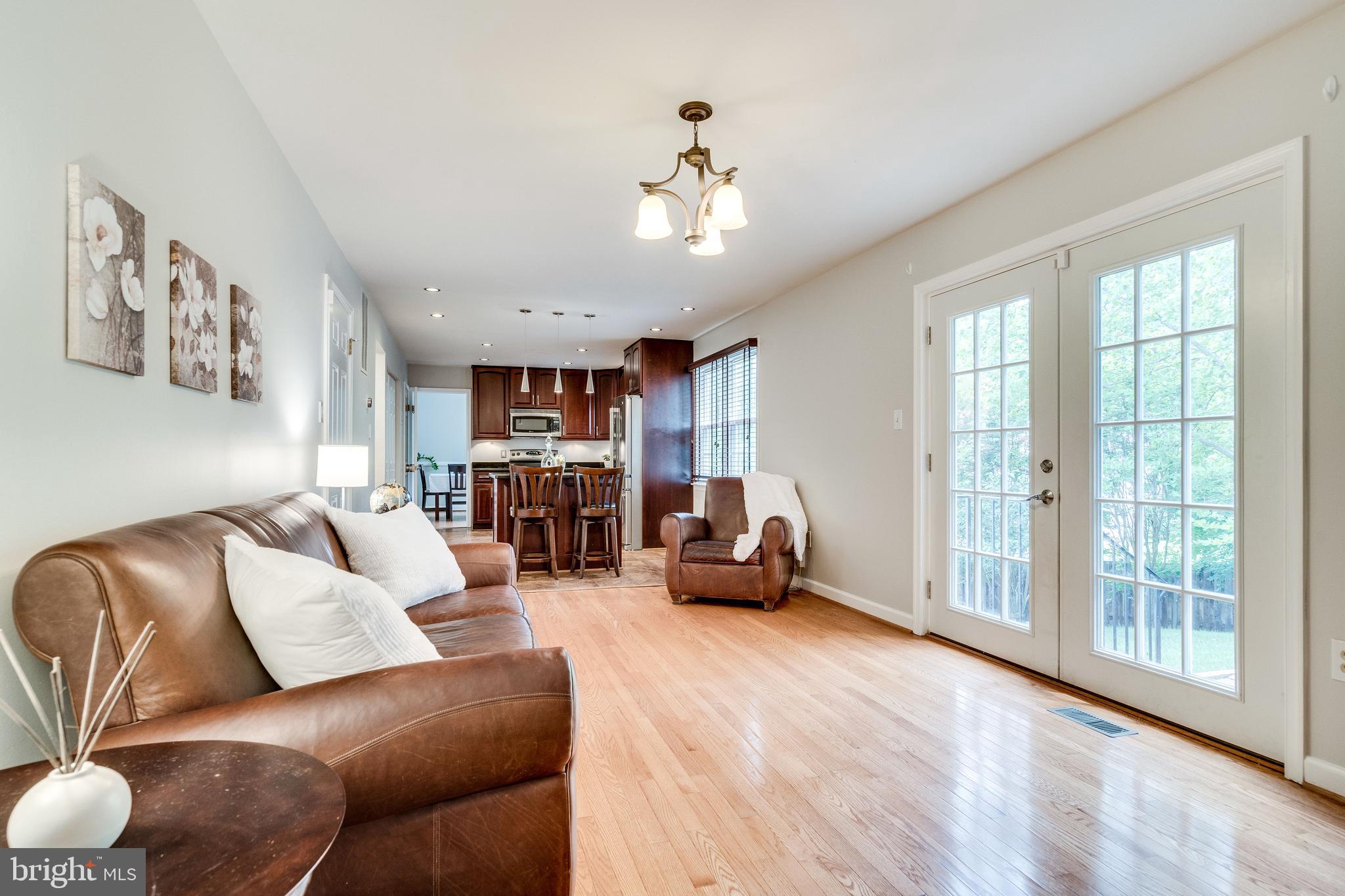 HENSLEY ESTATE - Residential