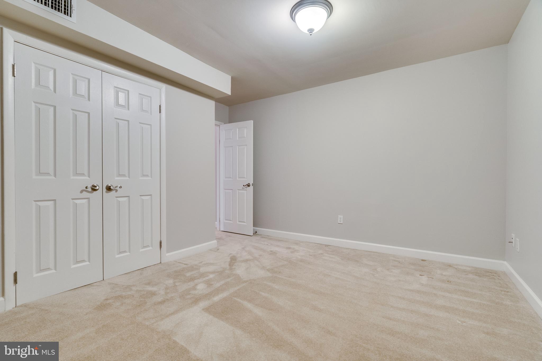 HENSLEY ESTATE - Residential