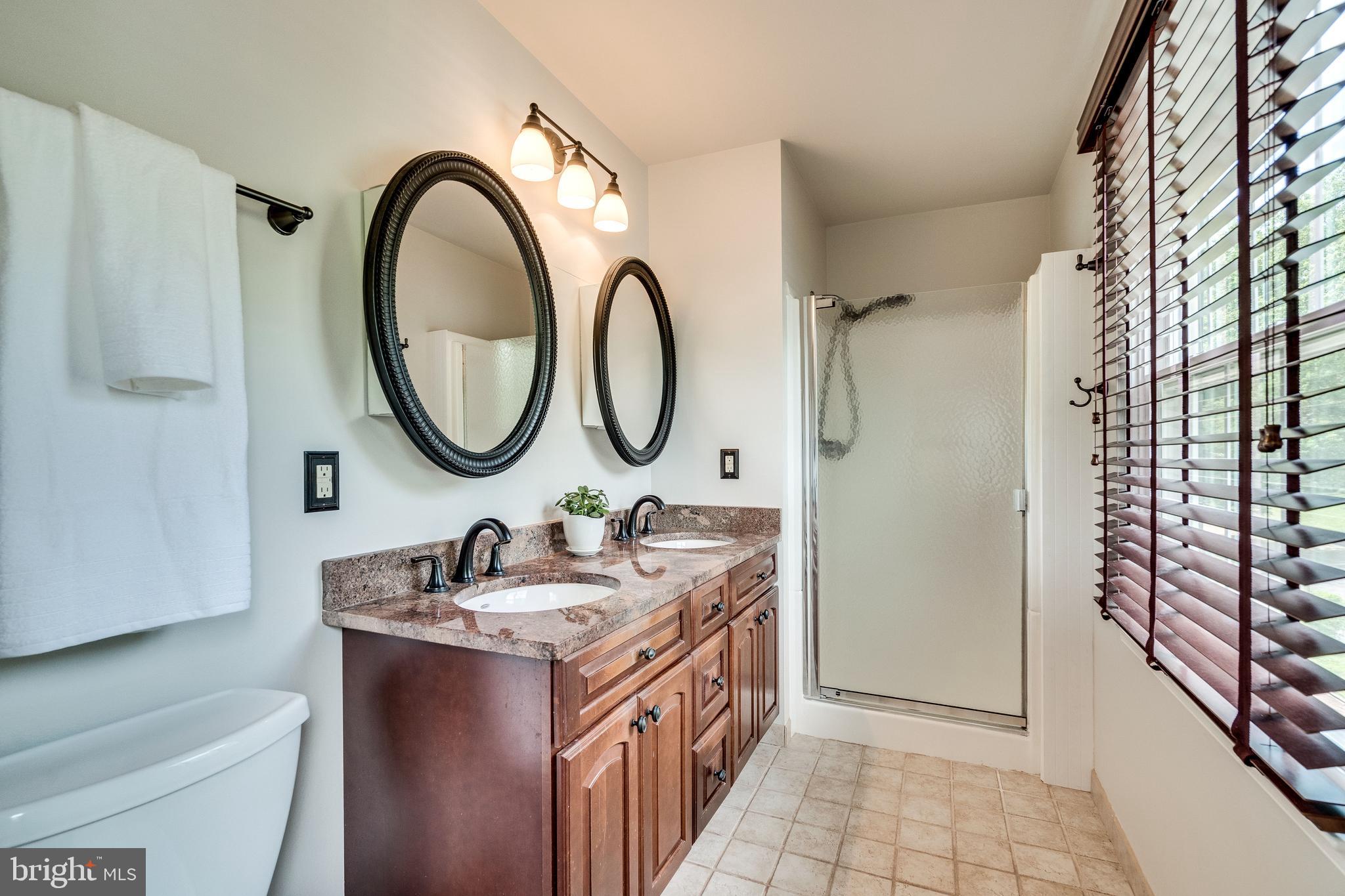 HENSLEY ESTATE - Residential