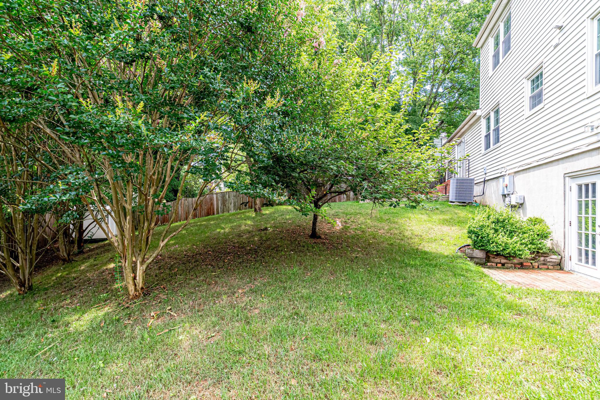 HENSLEY ESTATE - Residential