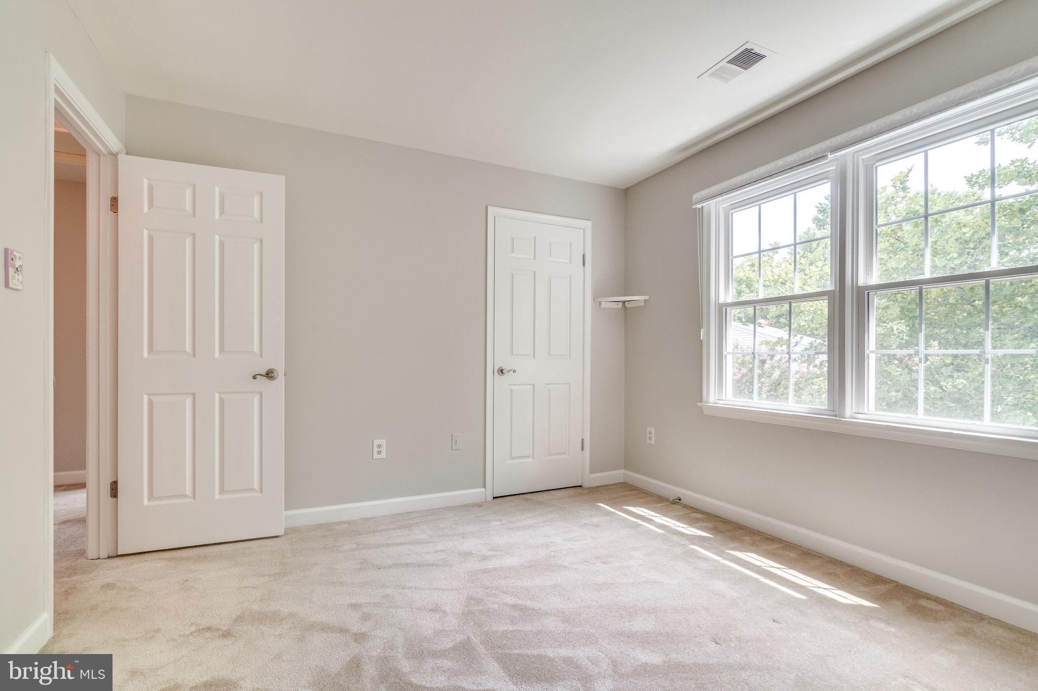 HENSLEY ESTATE - Residential