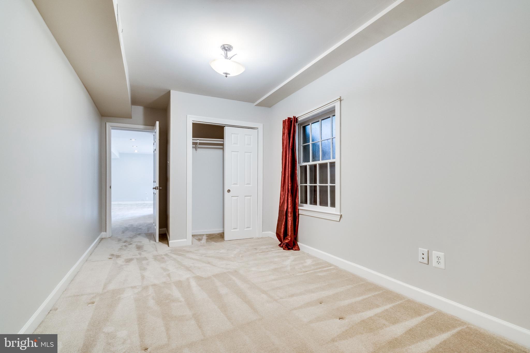 HENSLEY ESTATE - Residential