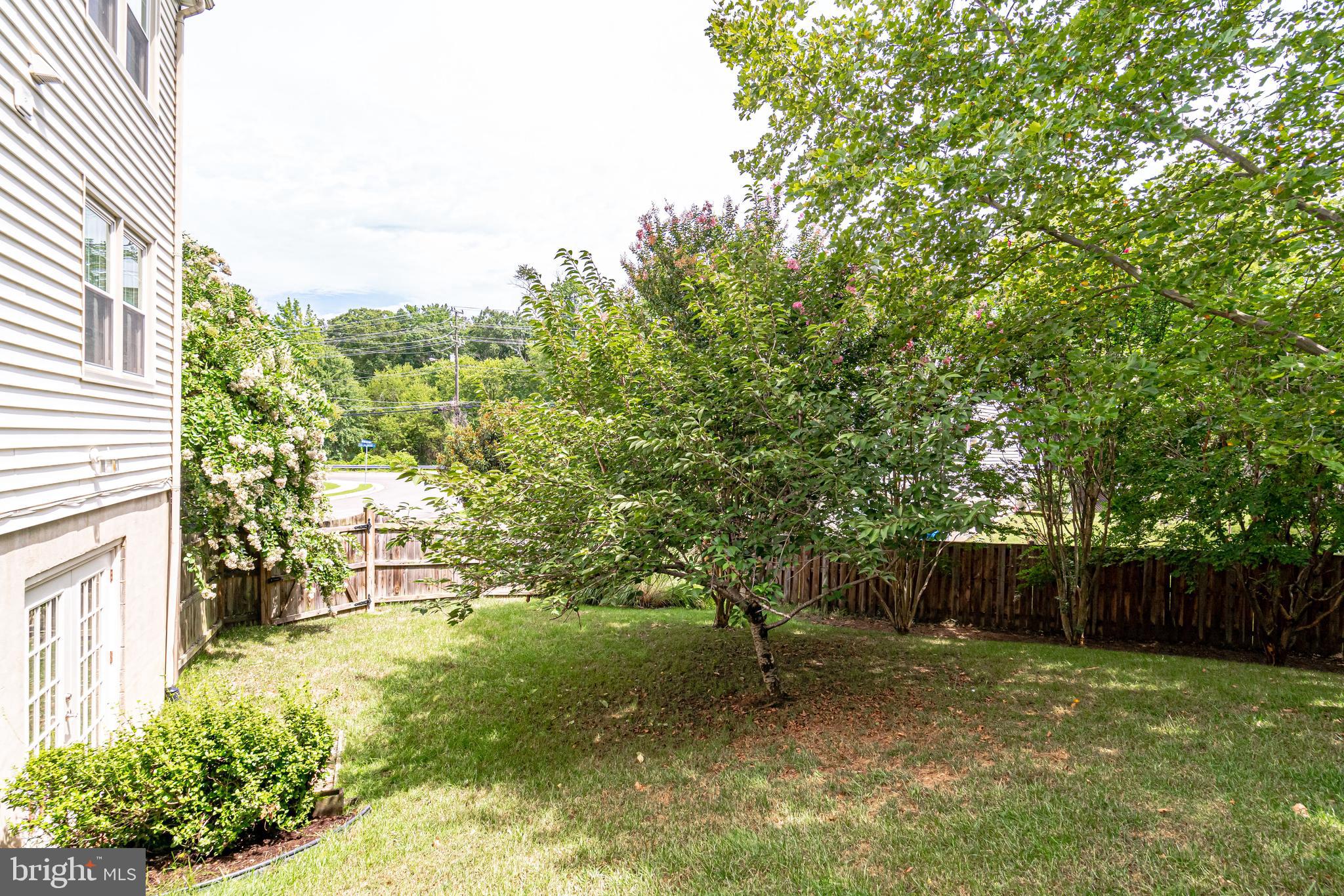 HENSLEY ESTATE - Residential