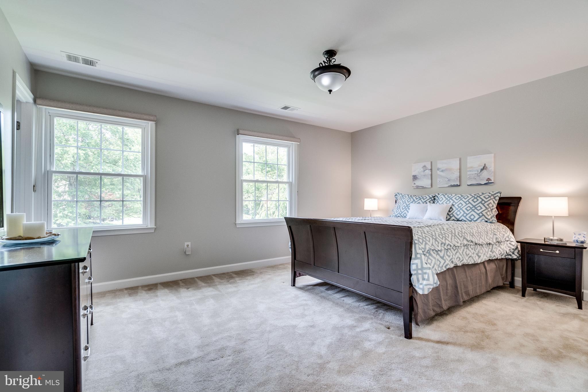 HENSLEY ESTATE - Residential