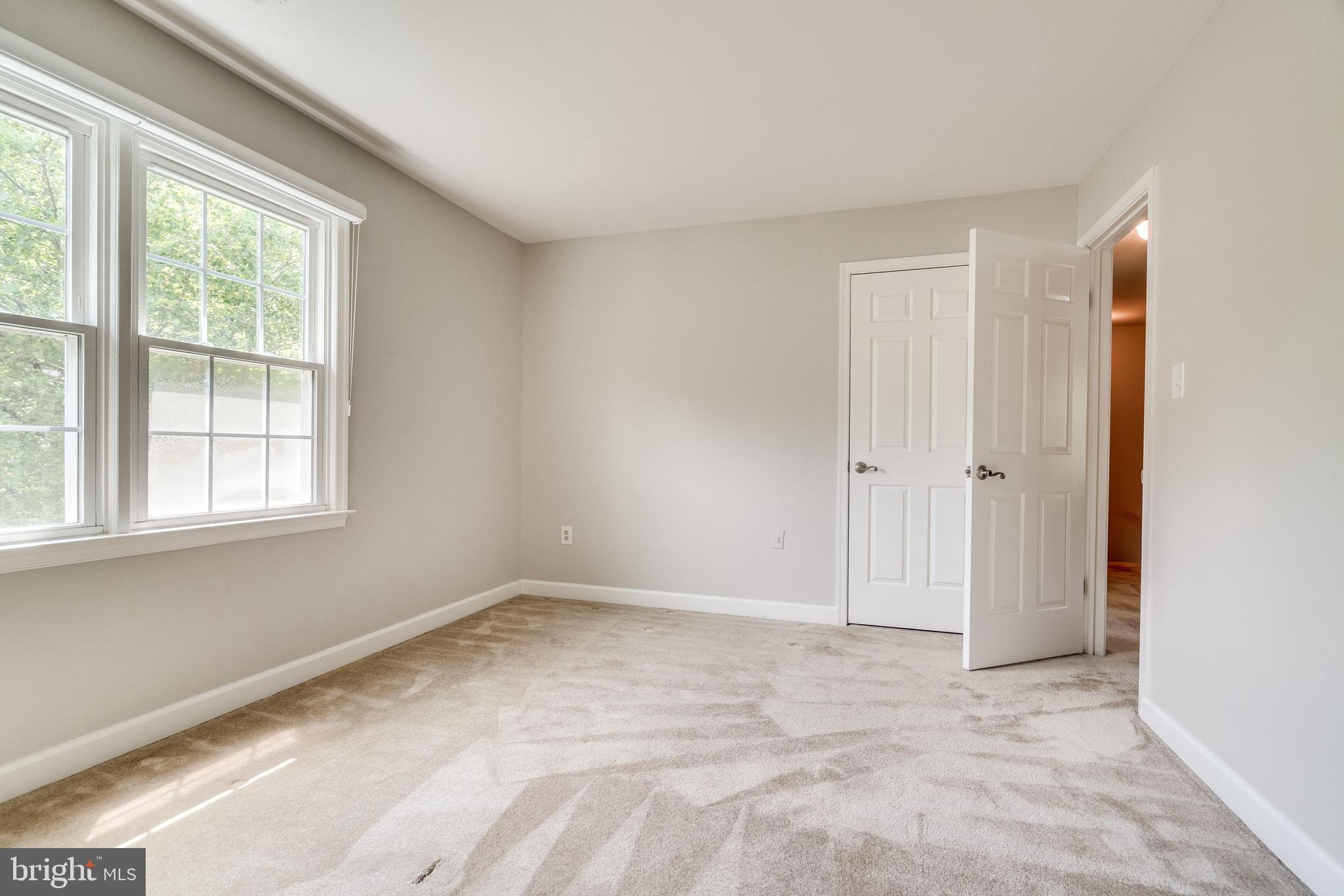 HENSLEY ESTATE - Residential