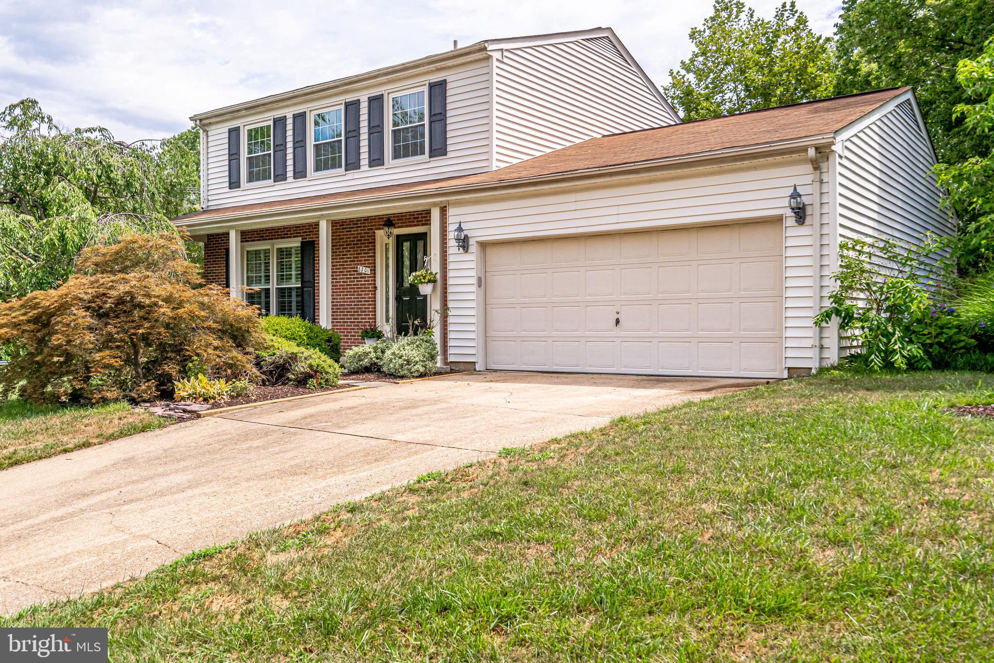 HENSLEY ESTATE - Residential