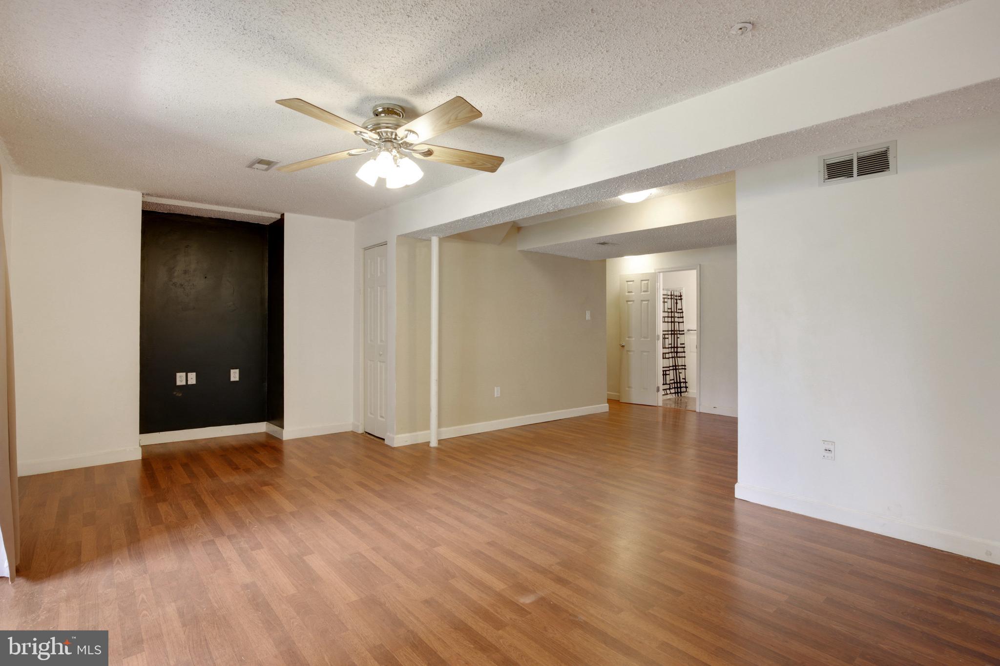 PINEY RIDGE VILLAGE - Residential