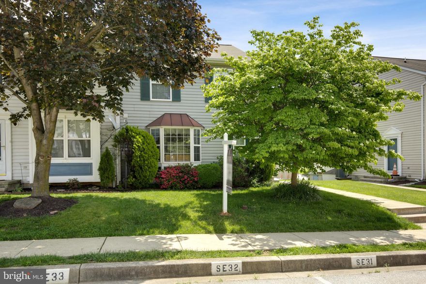 3 bed,  2.5 bath End of Group townhome located in the heart of Eldersburg. Upon entry, you are greeted by the main level foyer with powder room, eat-in kitchen, and large living room/dining room with slider glass door to a large rear deck. Upstairs you will find the primary bedroom with double closets, 2 additional bedrooms, and a large full bath.  The finished lower level offers a rec room, laundry, full bath, and a walkout. Exterior includes a patio, storage shed and fenced yard with privacy fence. Hot water heater (2019). New Roof  (2017) HVAC (2017).