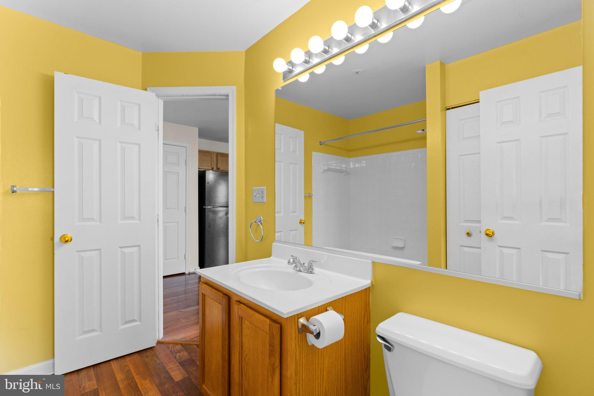 LAKE POINTE AT TOWN CENTER - Residential