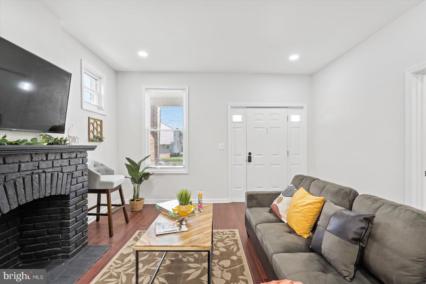 GWYNN OAK - Residential