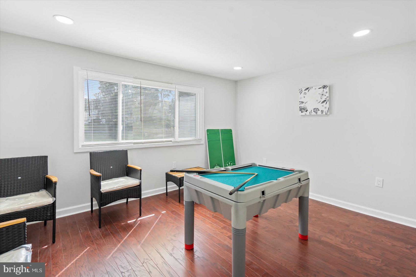 GWYNN OAK - Residential