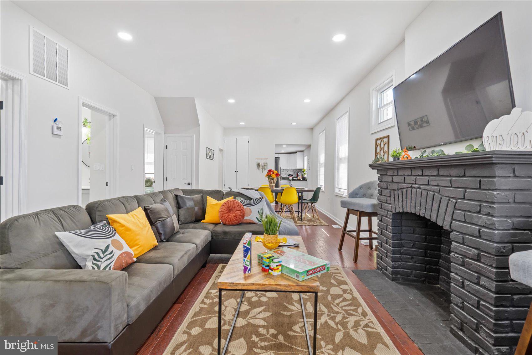 GWYNN OAK - Residential