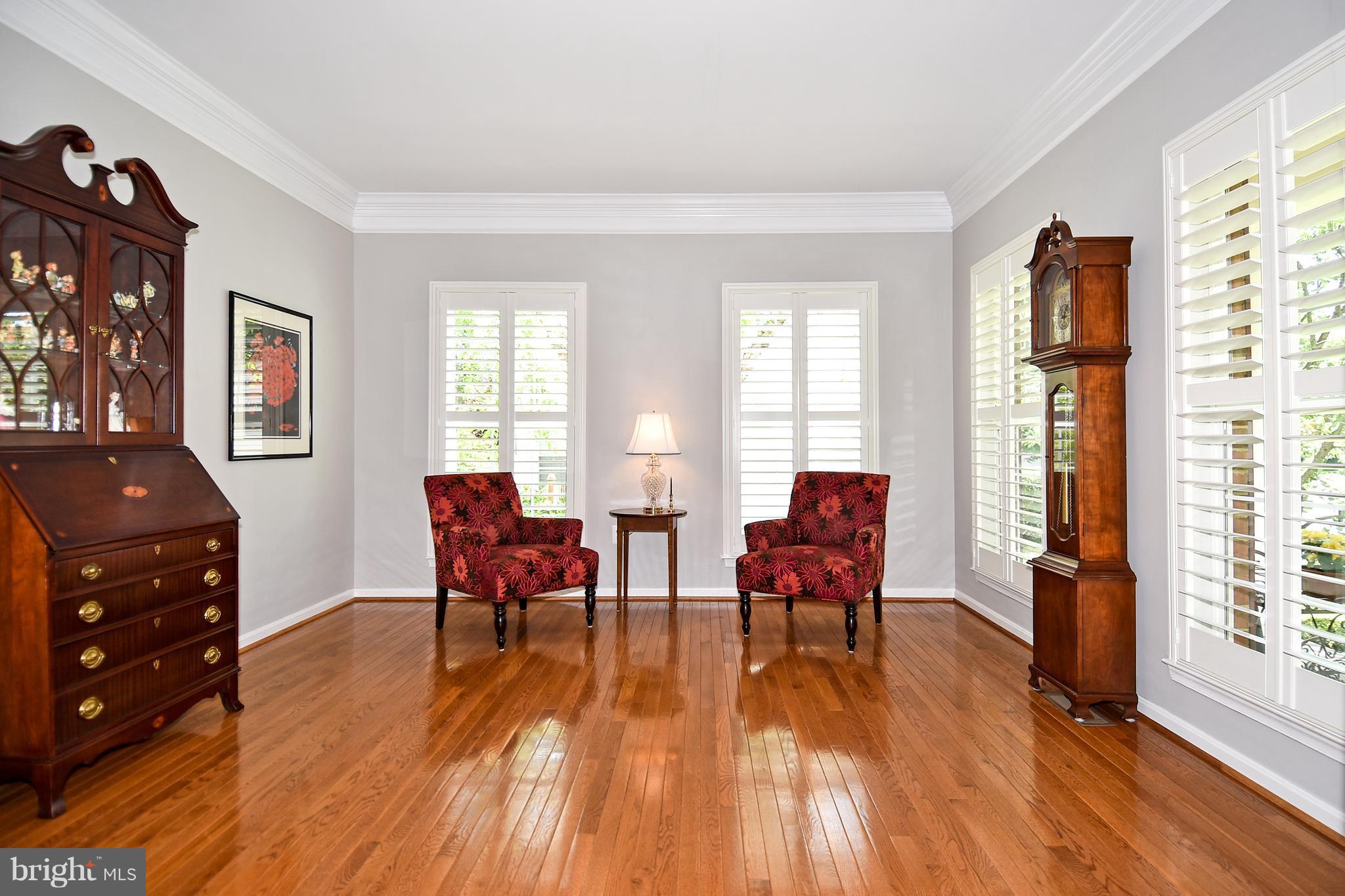 OLD WATERFORD - Residential