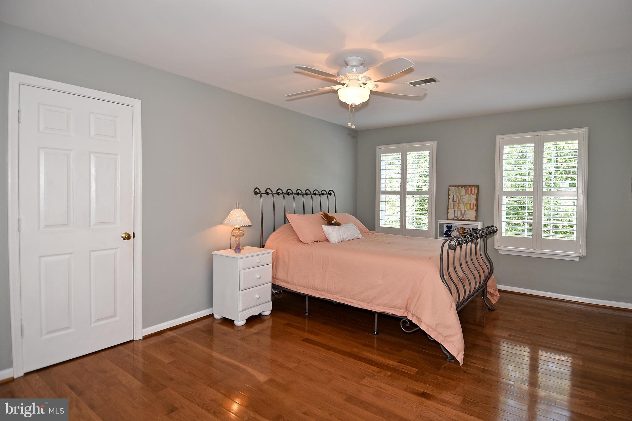 OLD WATERFORD - Residential