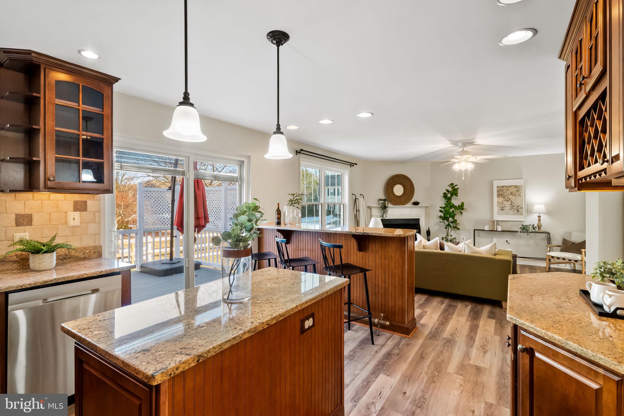 EAGLEVIEW ESTATES - Residential