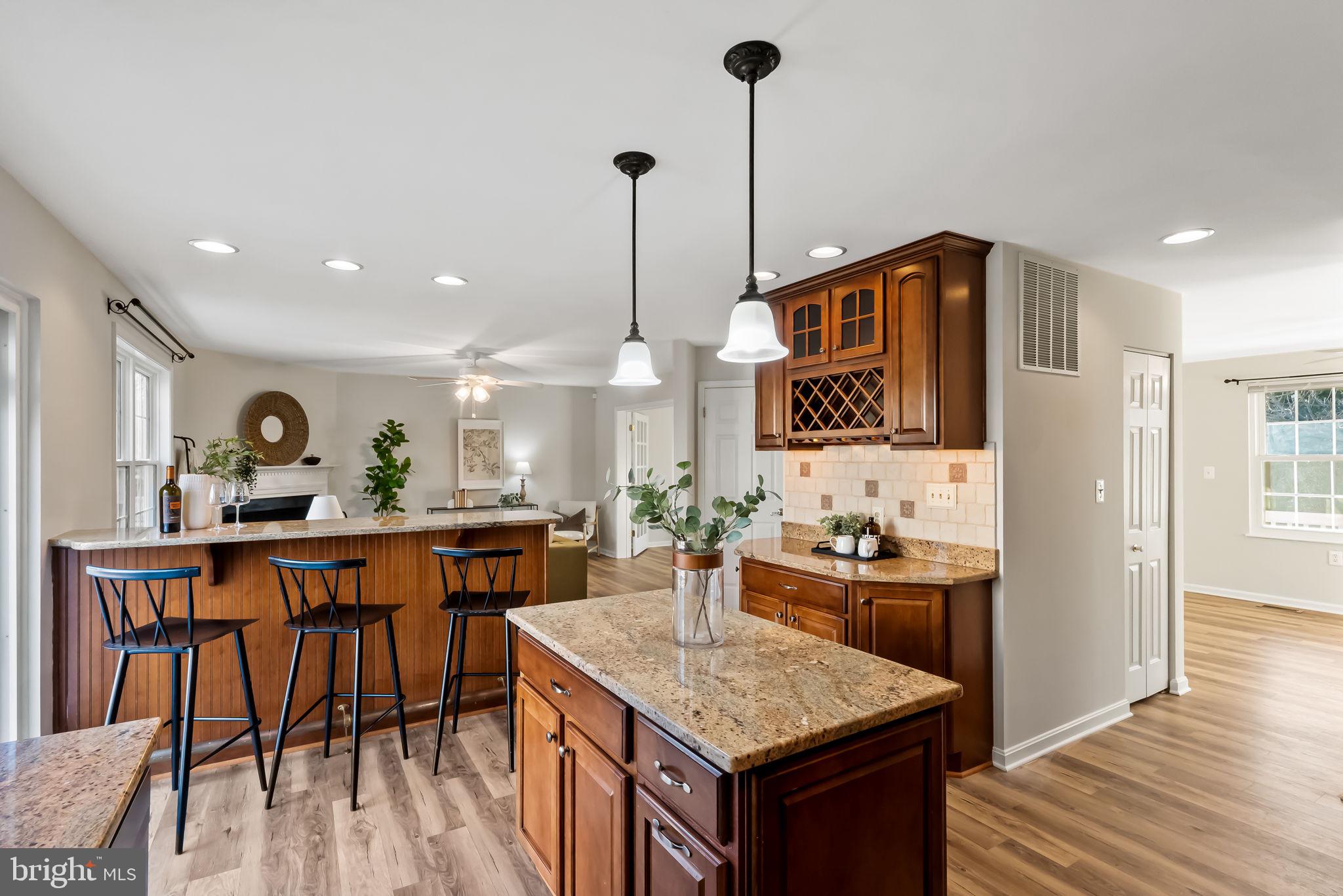 EAGLEVIEW ESTATES - Residential