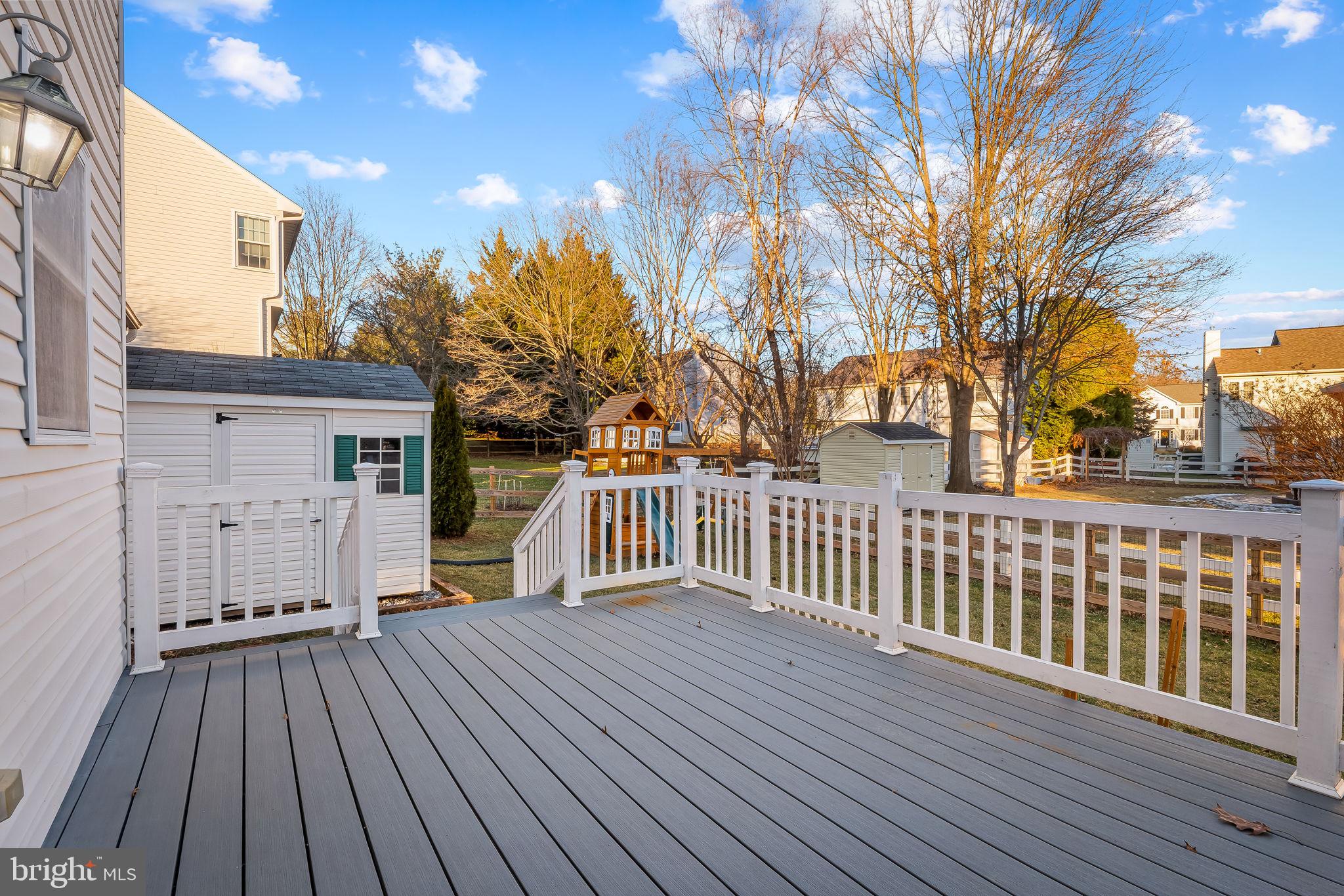 EAGLEVIEW ESTATES - Residential