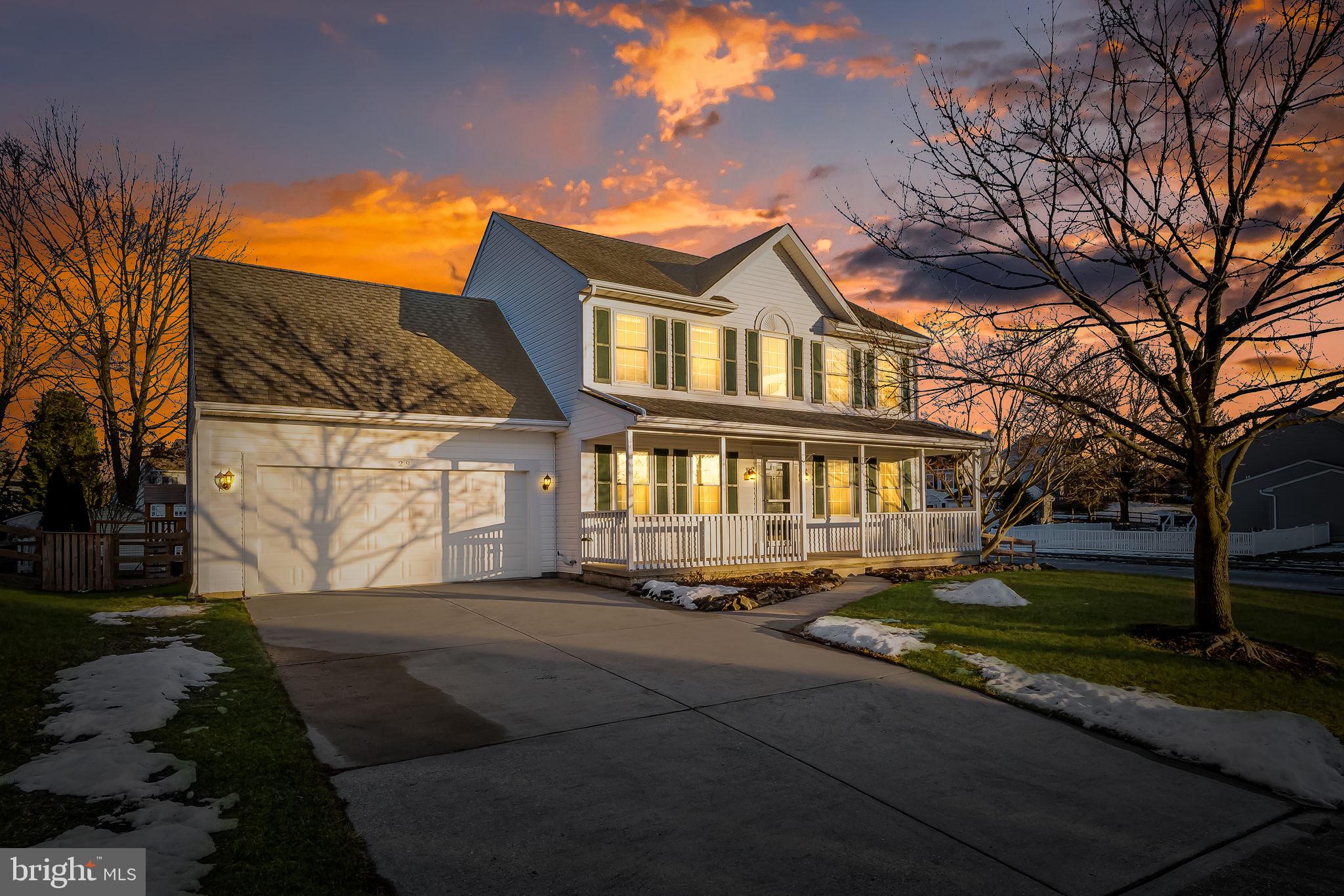 EAGLEVIEW ESTATES - Residential