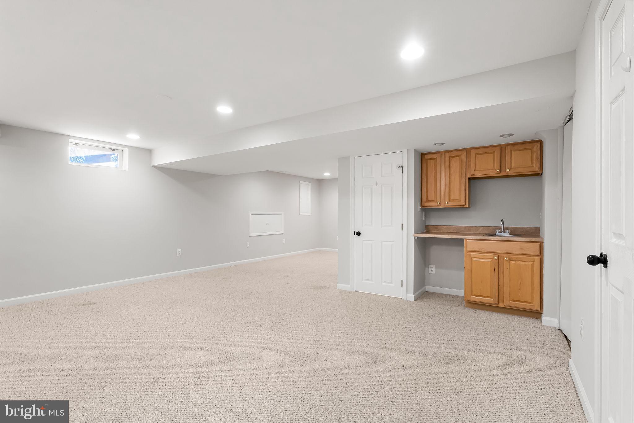 EAGLEVIEW ESTATES - Residential