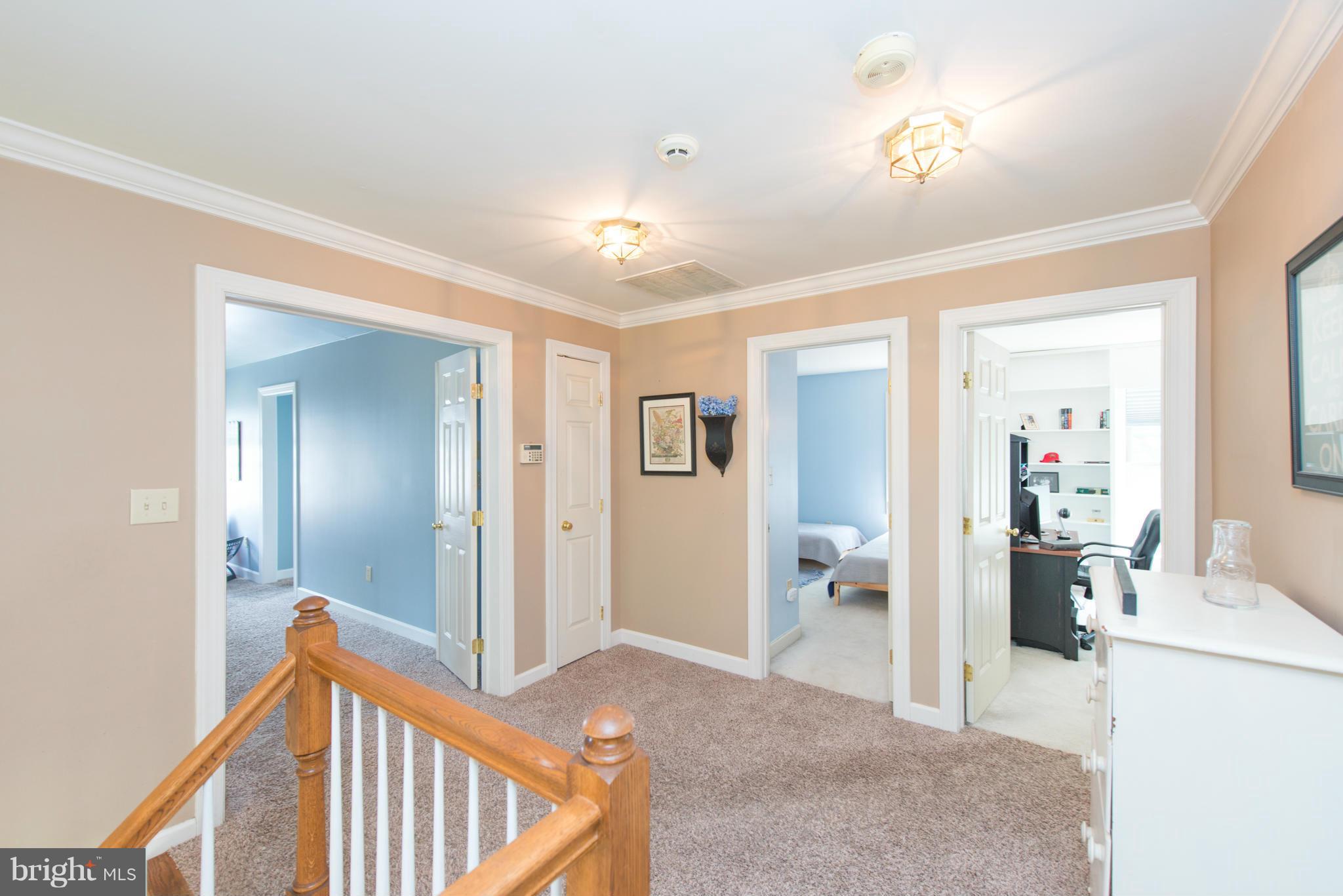 CROFTON CHASE - Residential