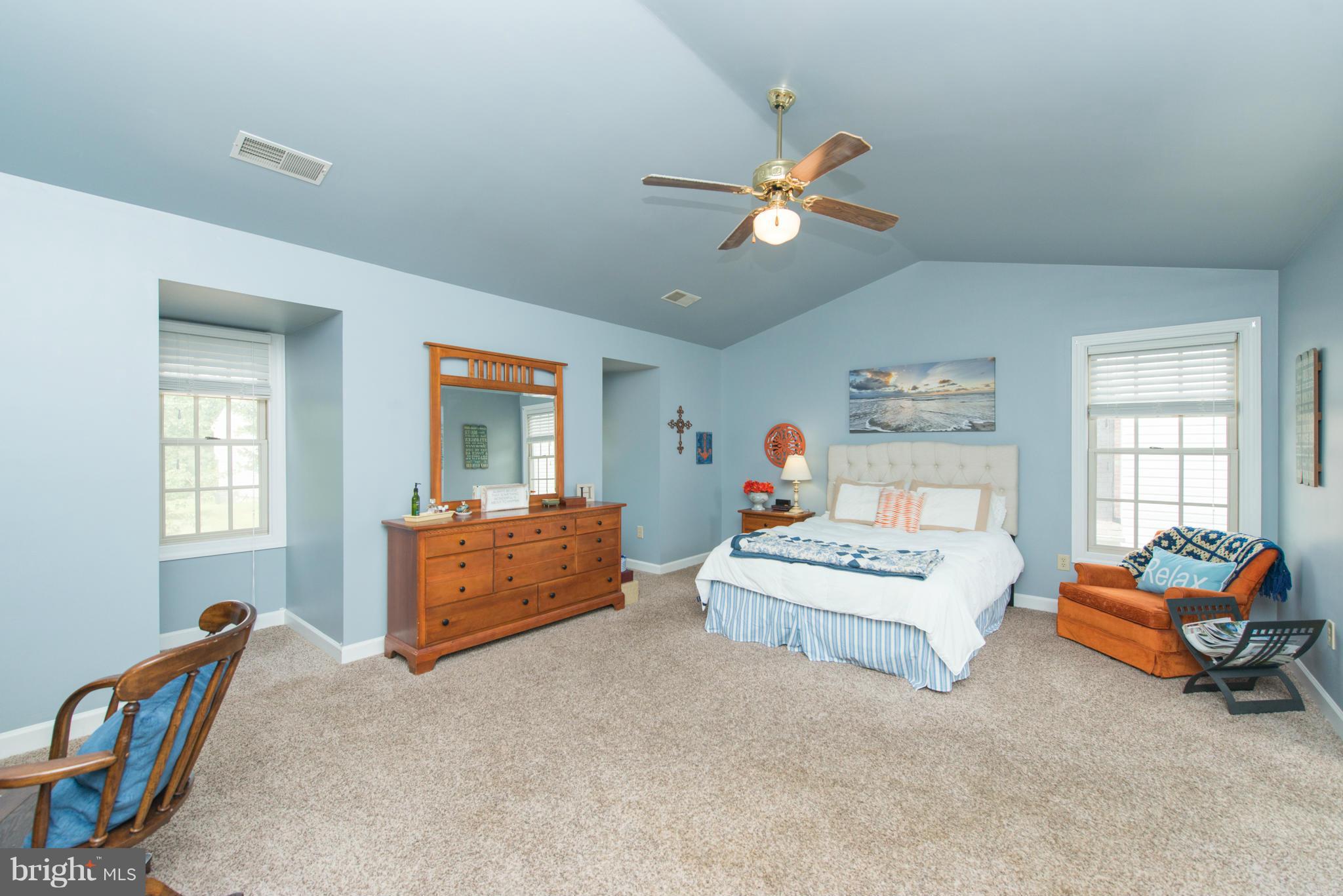 CROFTON CHASE - Residential