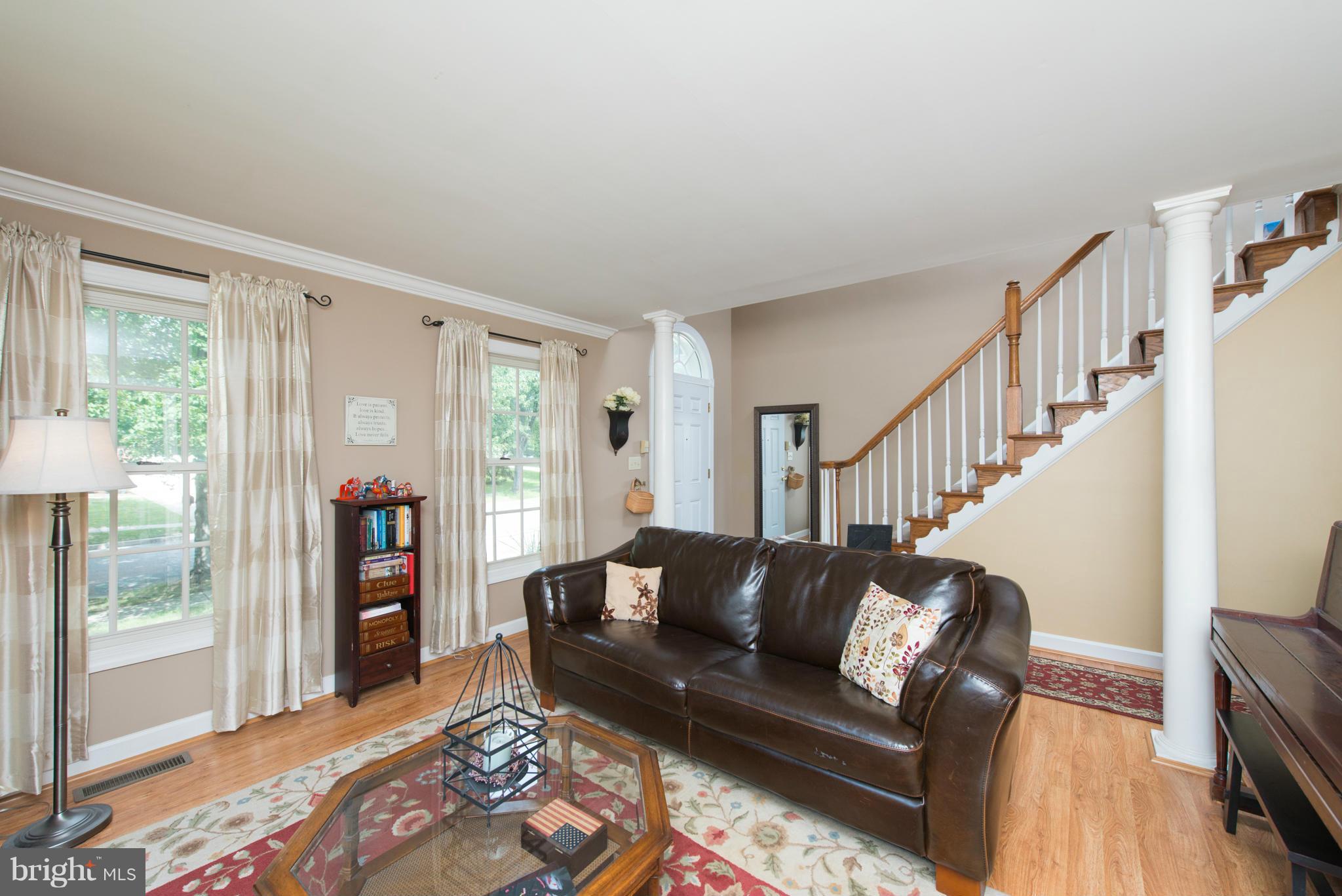 CROFTON CHASE - Residential