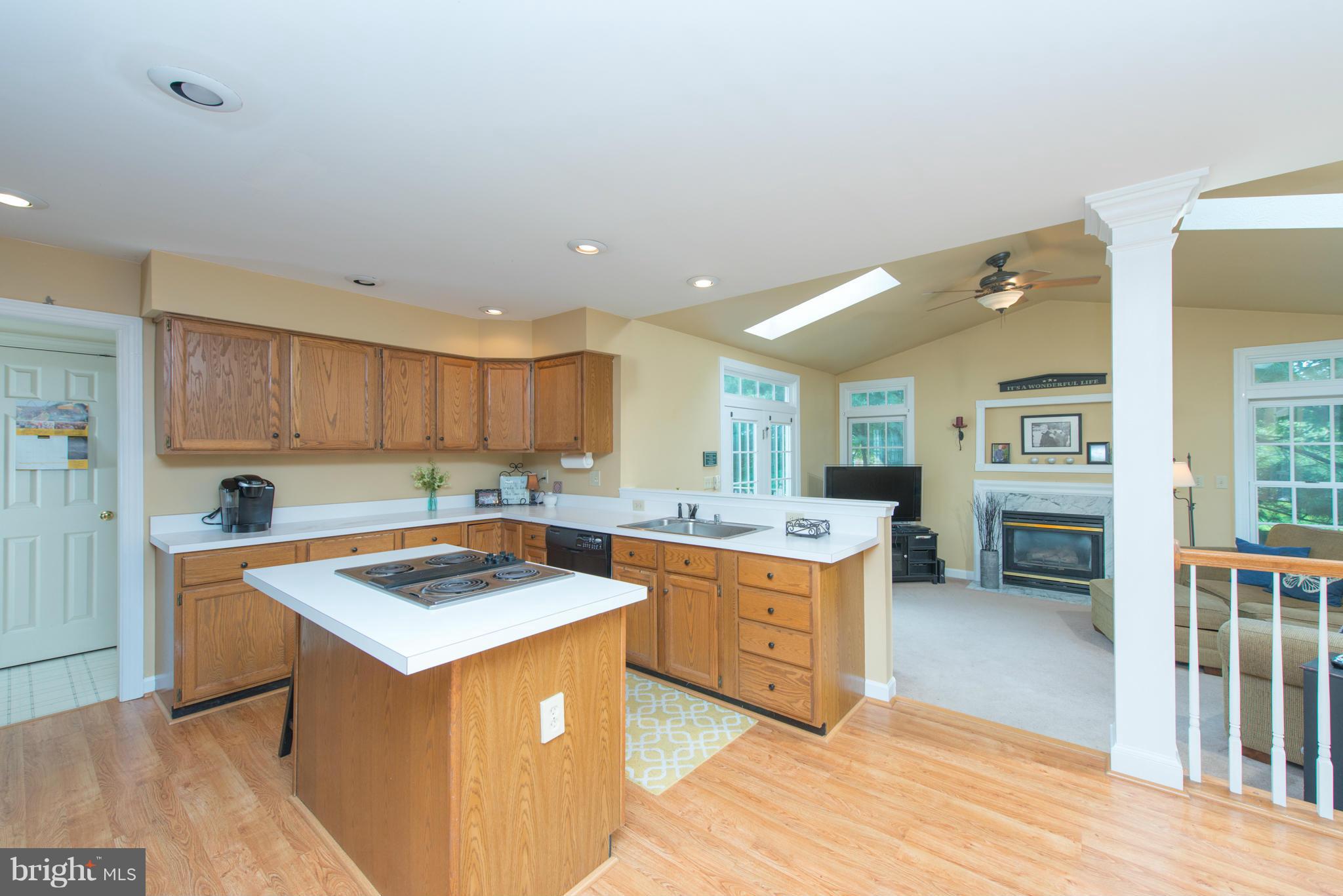 CROFTON CHASE - Residential