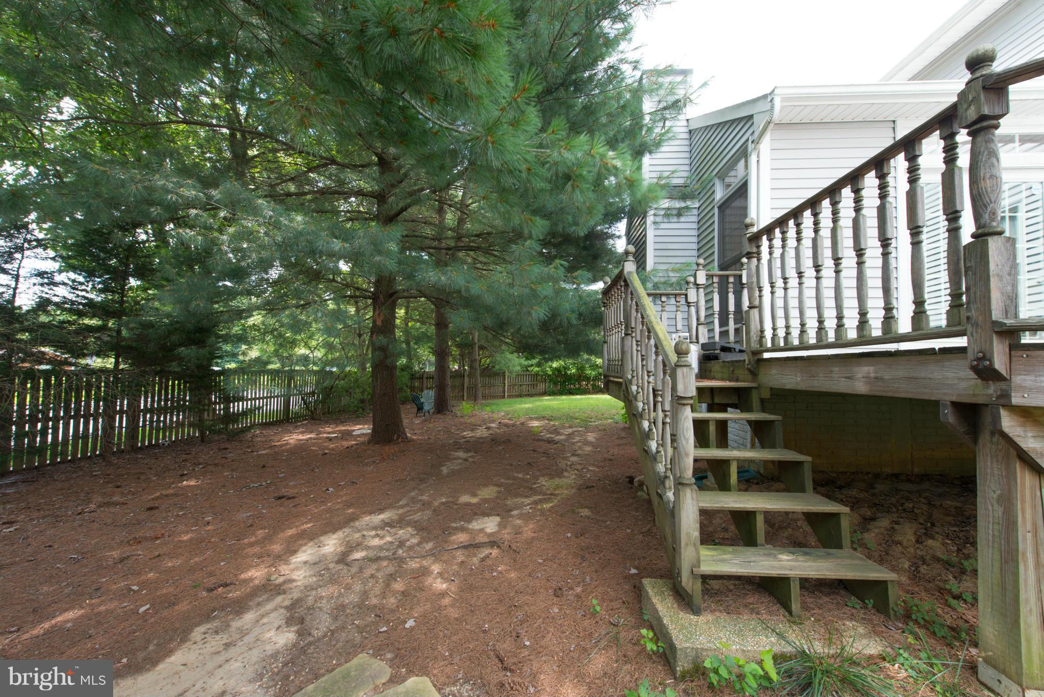 CROFTON CHASE - Residential