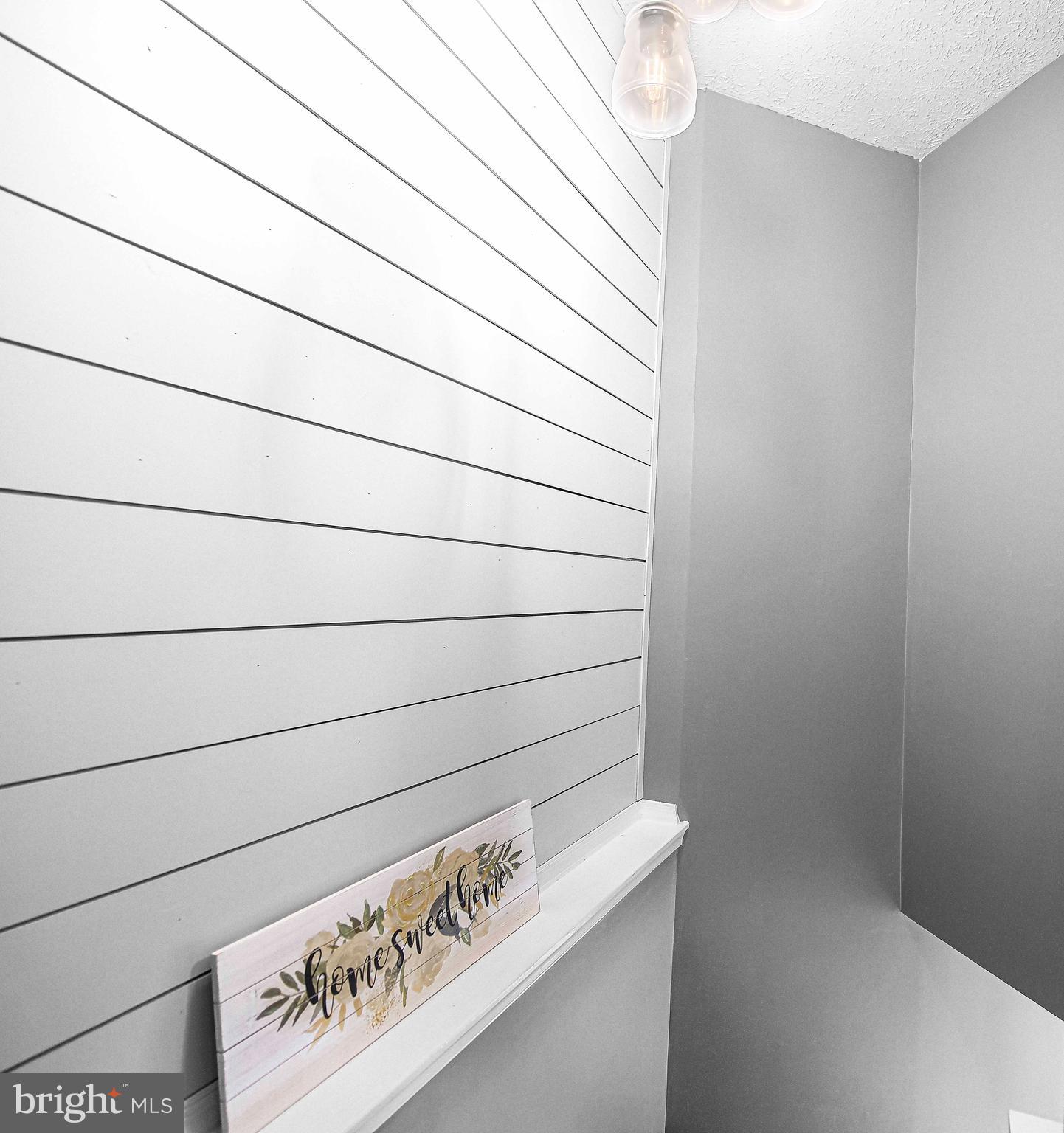 CONSTANT FRIENDSHIP - Residential