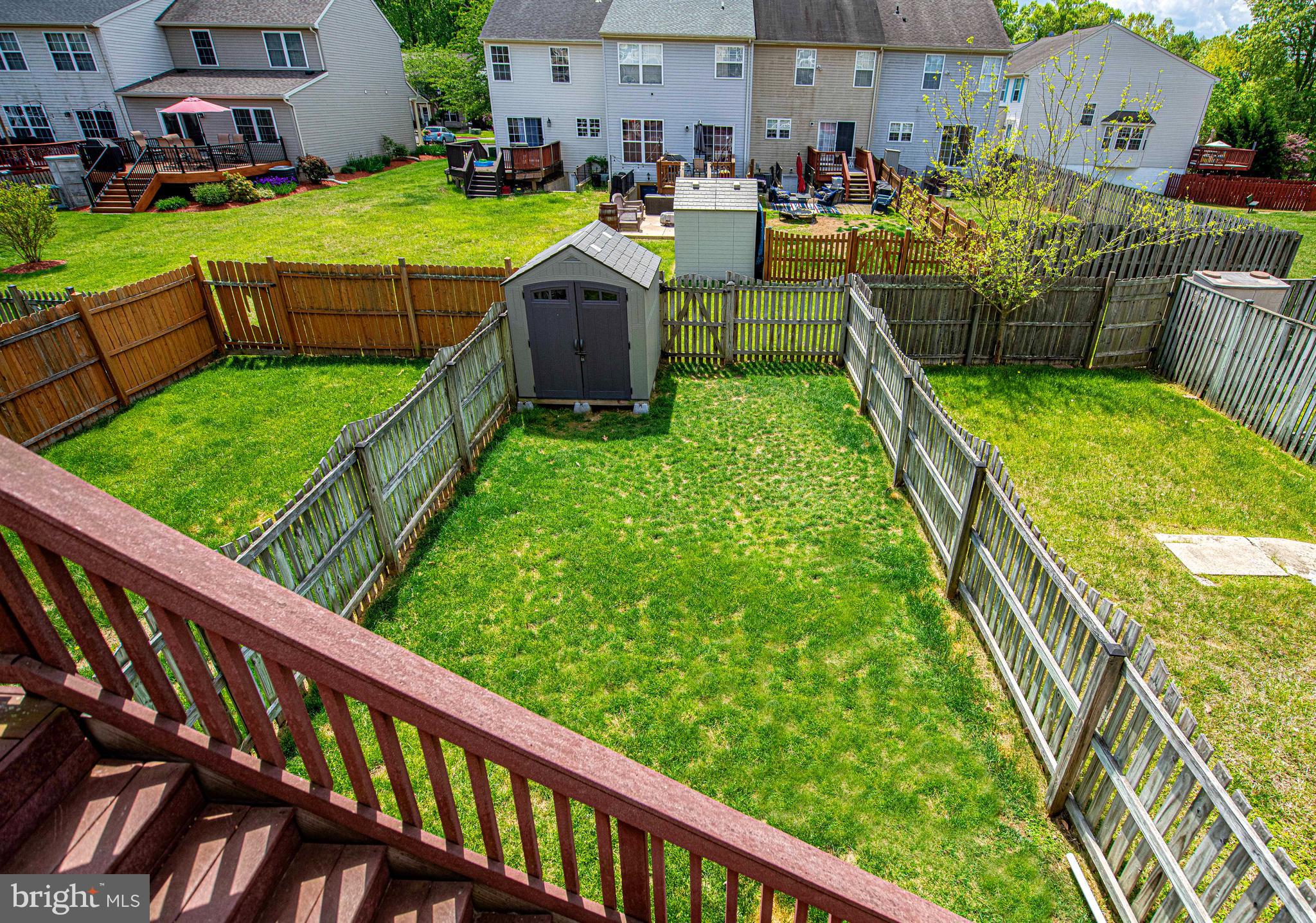 CONSTANT FRIENDSHIP - Residential