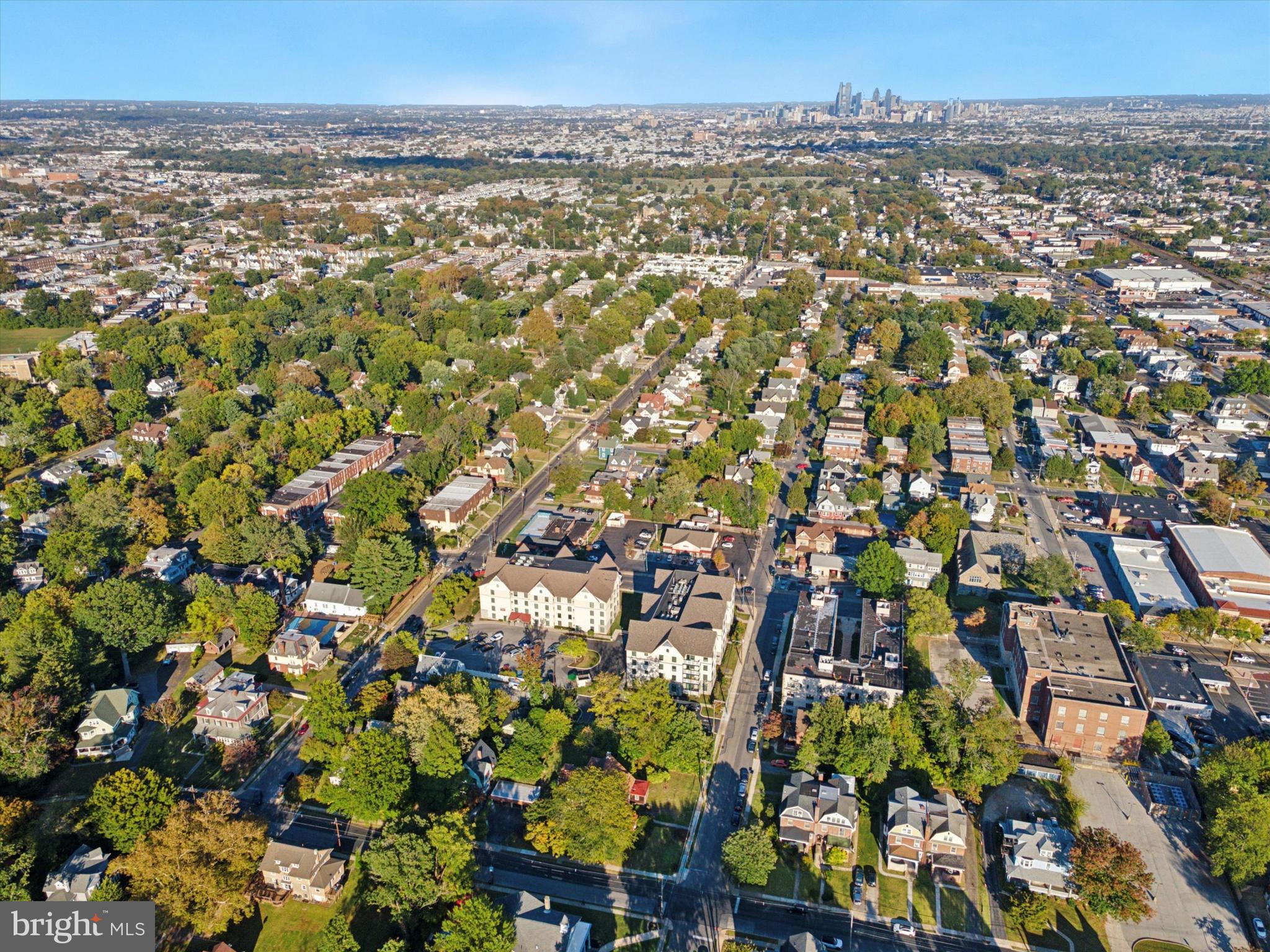 HISTORIC DISTRICT - Commercial Sale