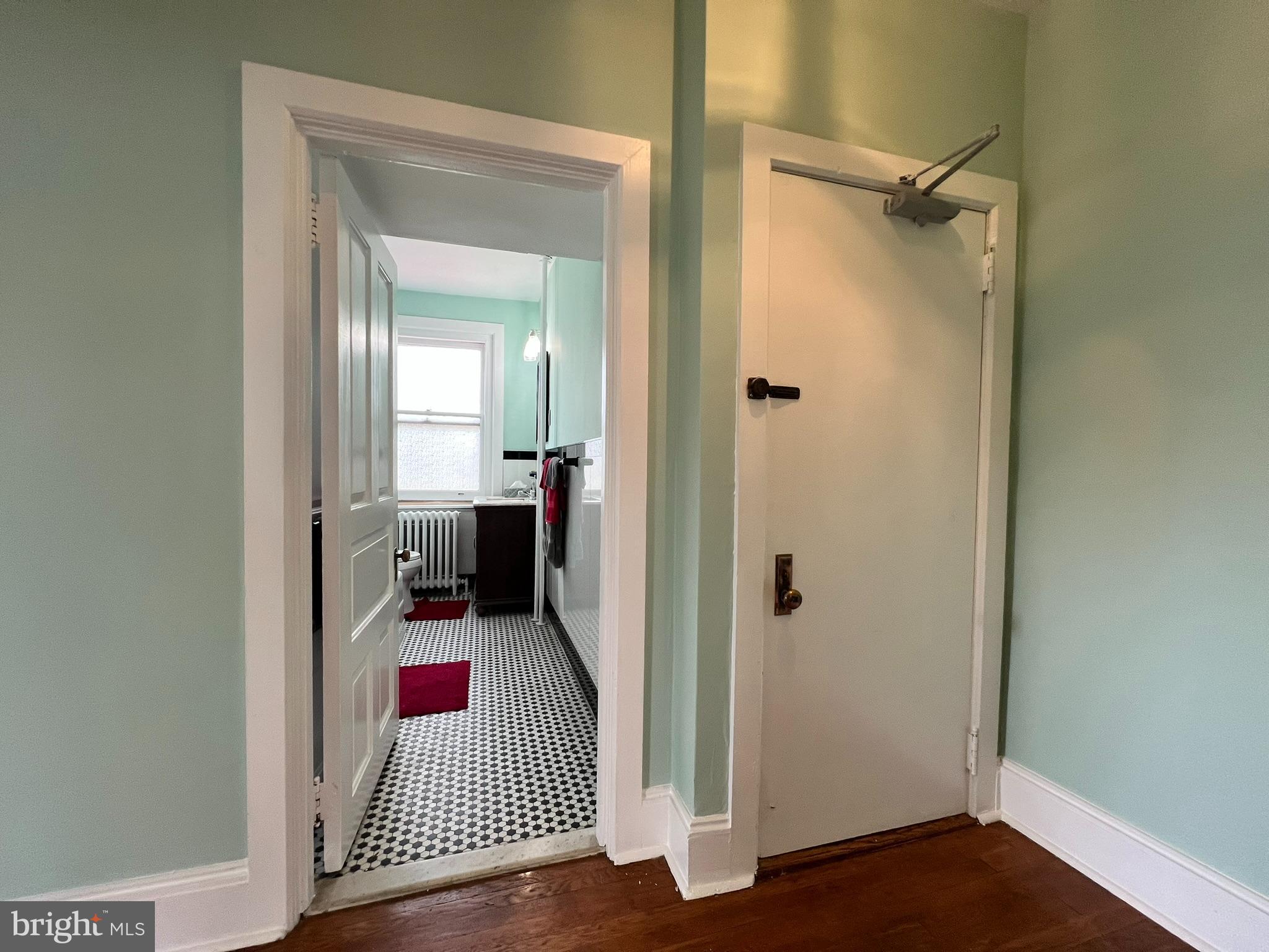 HISTORIC DISTRICT - Commercial Sale