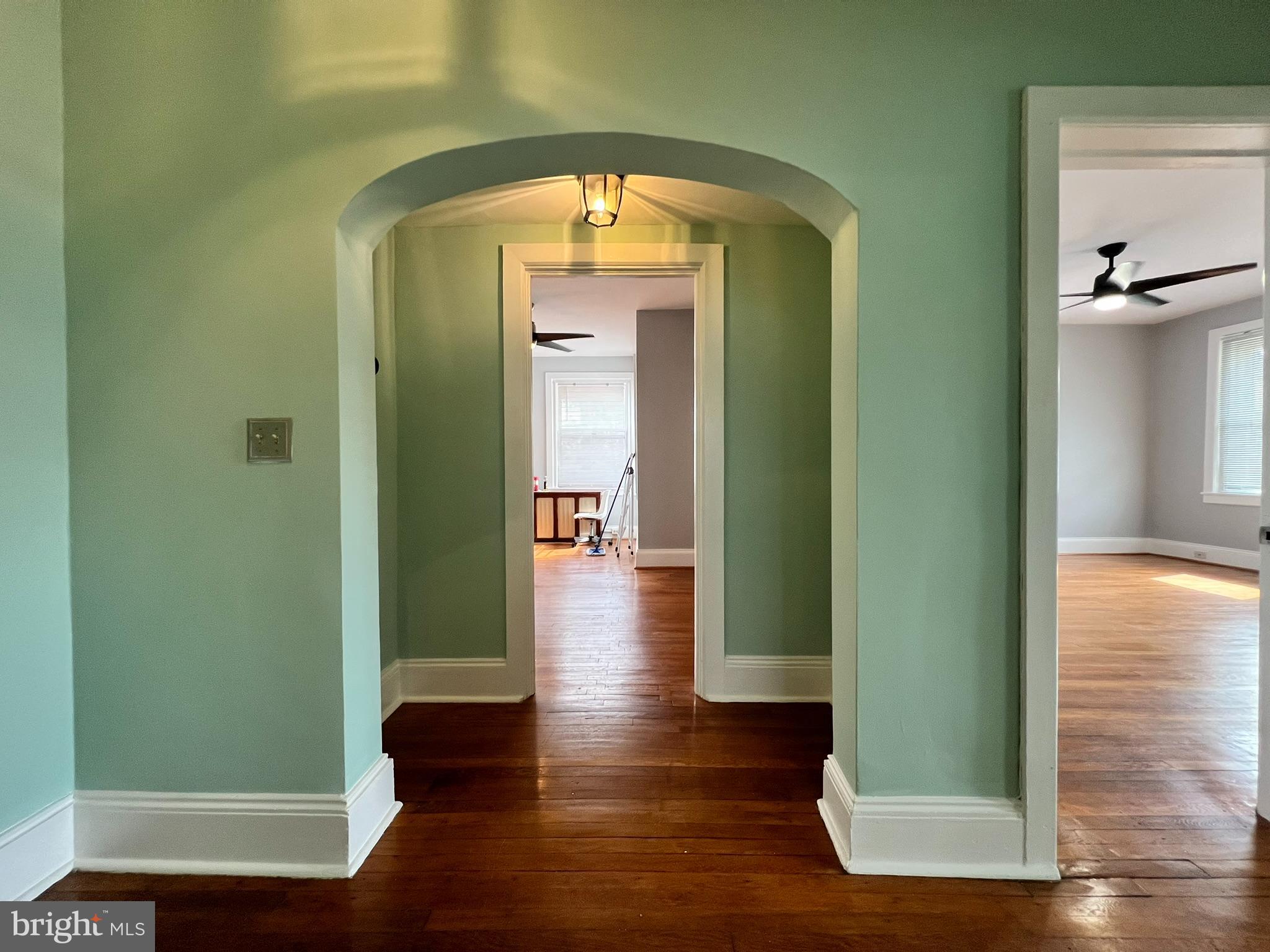 HISTORIC DISTRICT - Commercial Sale