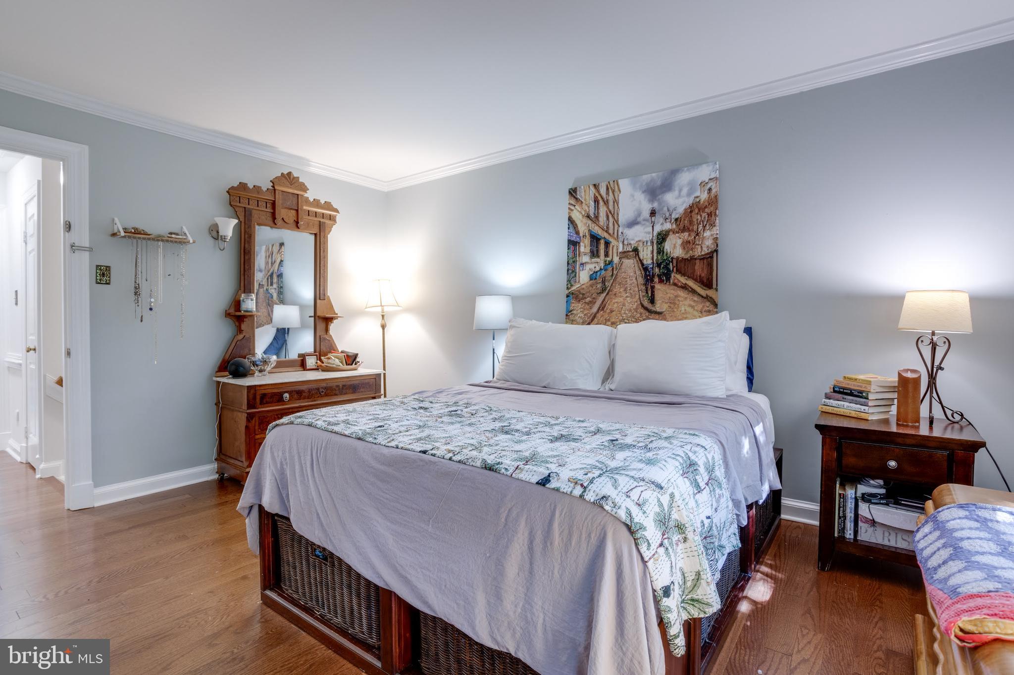 COVERED BRIDGE - Residential