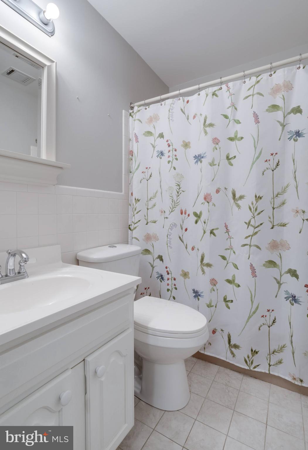 COVERED BRIDGE - Residential