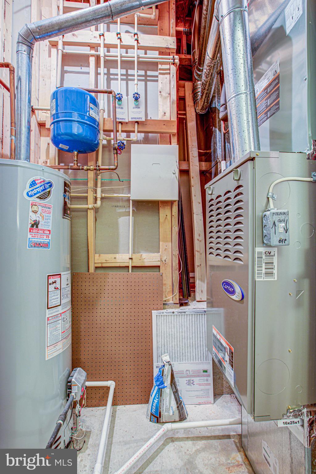 TRAILSIDE - Residential