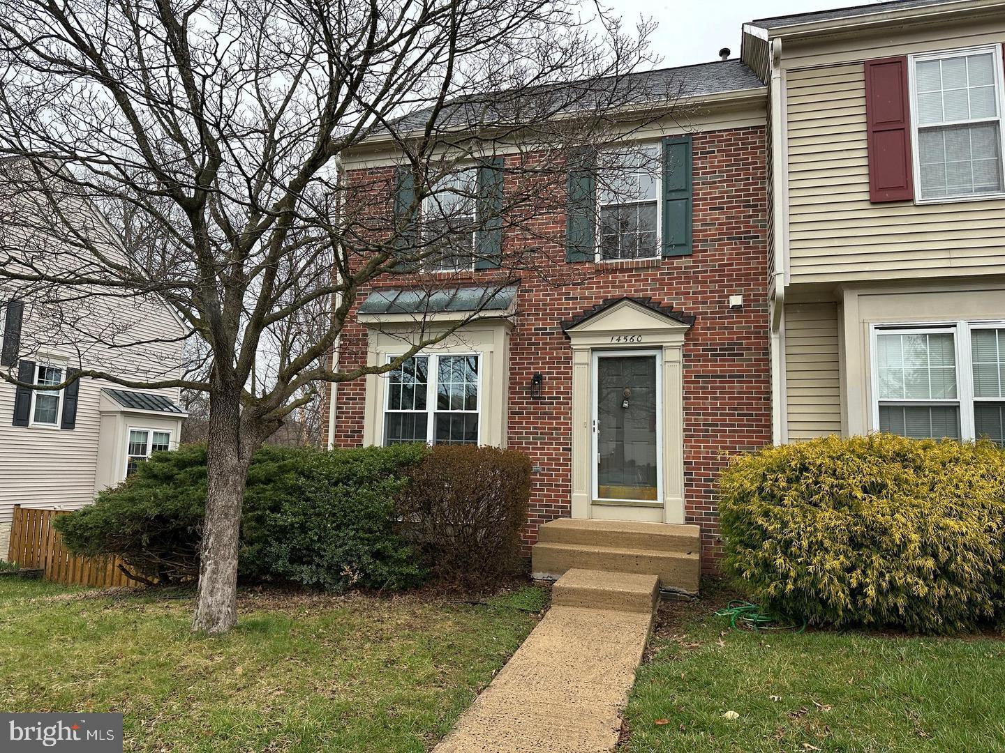 WOODGATE MANOR - Residential Lease