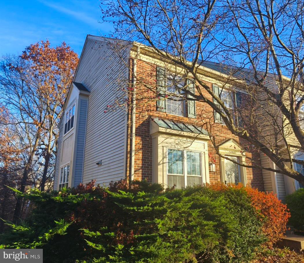 WOODGATE MANOR - Residential Lease