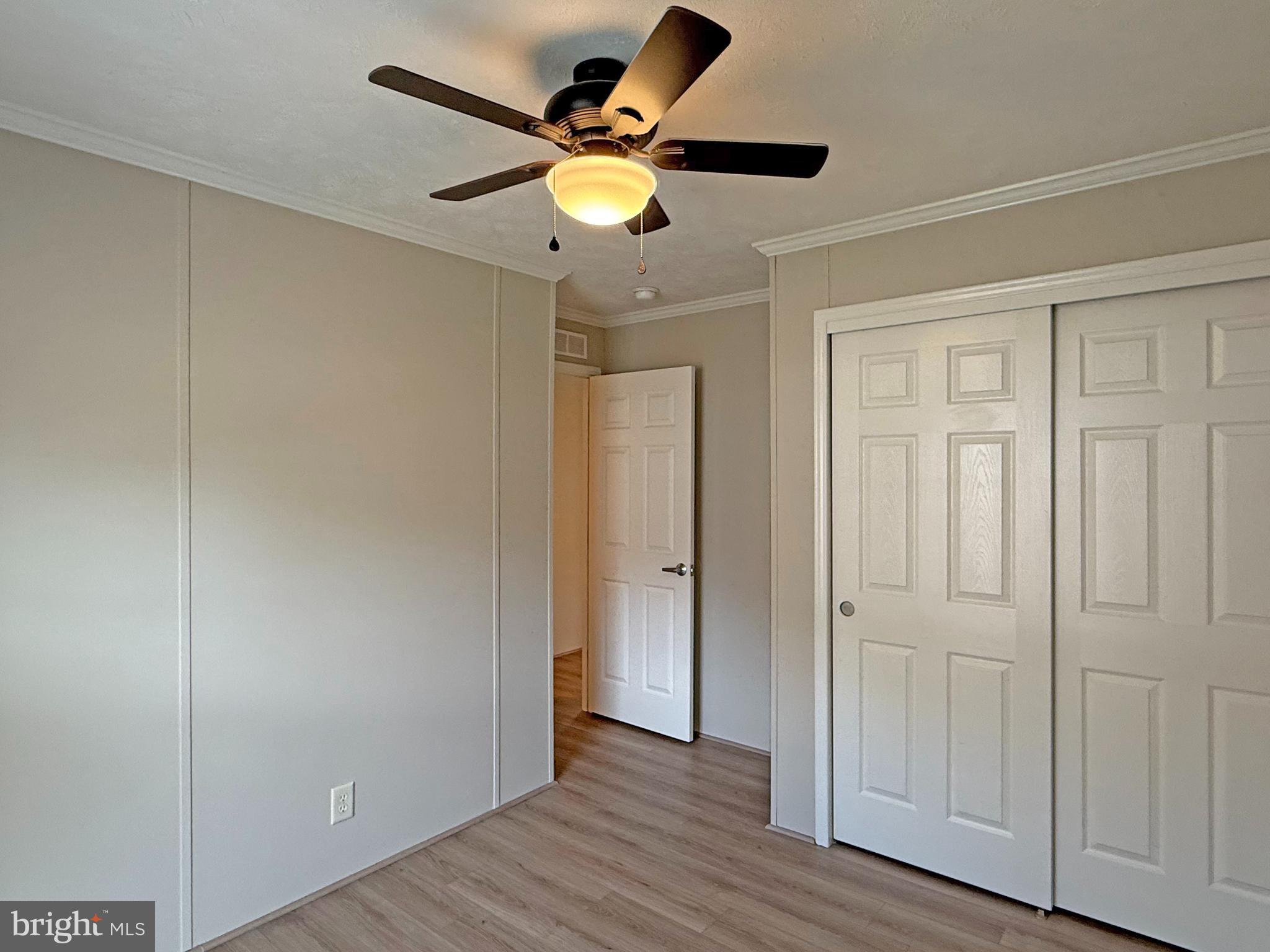 WHISPERING PINE MHP - Residential